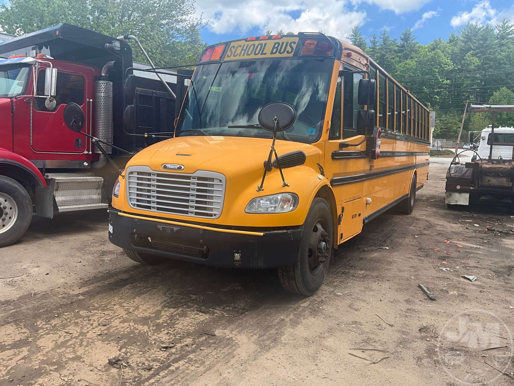 Photo of a 2015 Freightliner B2
