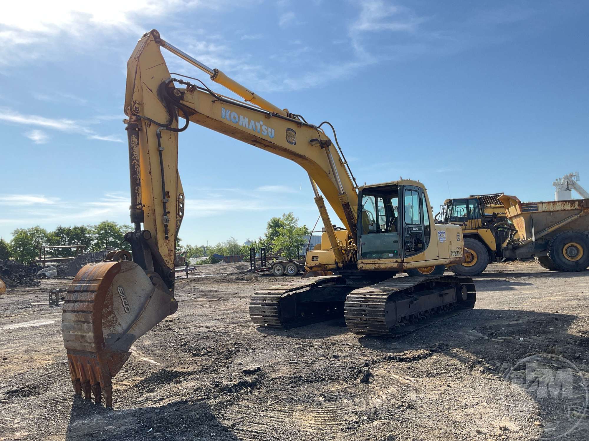 Photo of a  Komatsu PC200LC-6