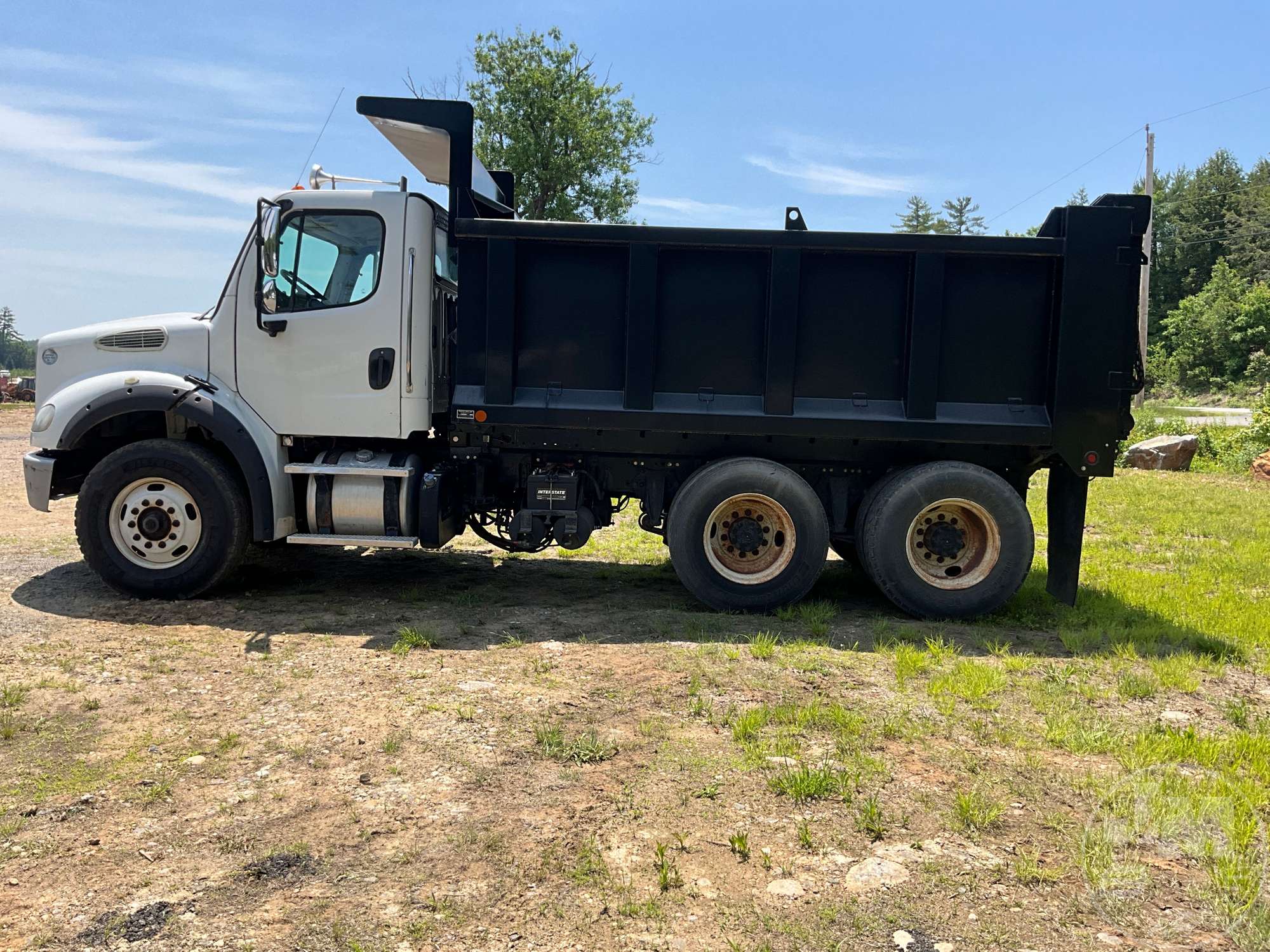 2013 Freightliner M2 112