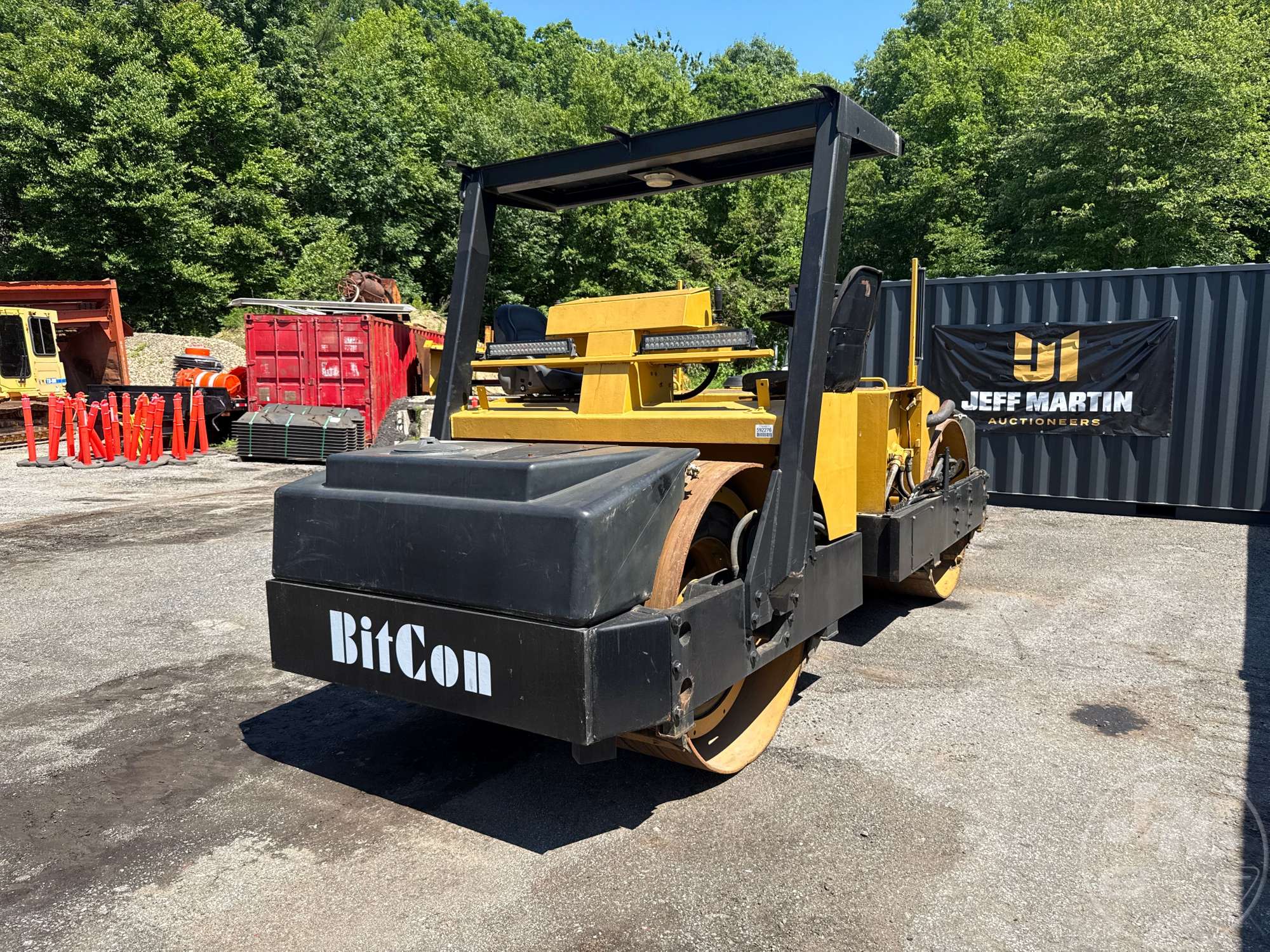 Photo of a  Hypac C 766