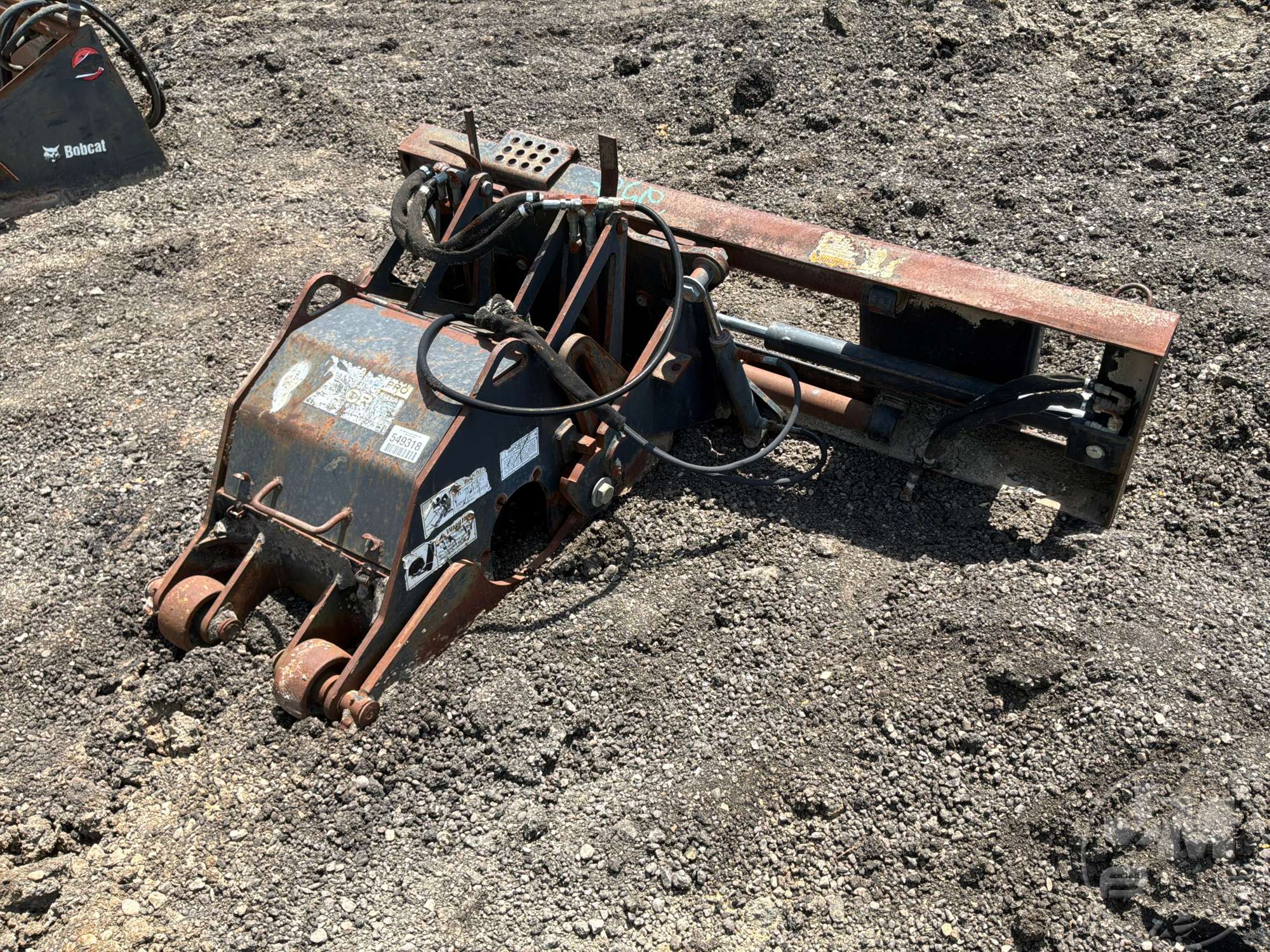 Photo of a  Caterpillar CP16 SSL