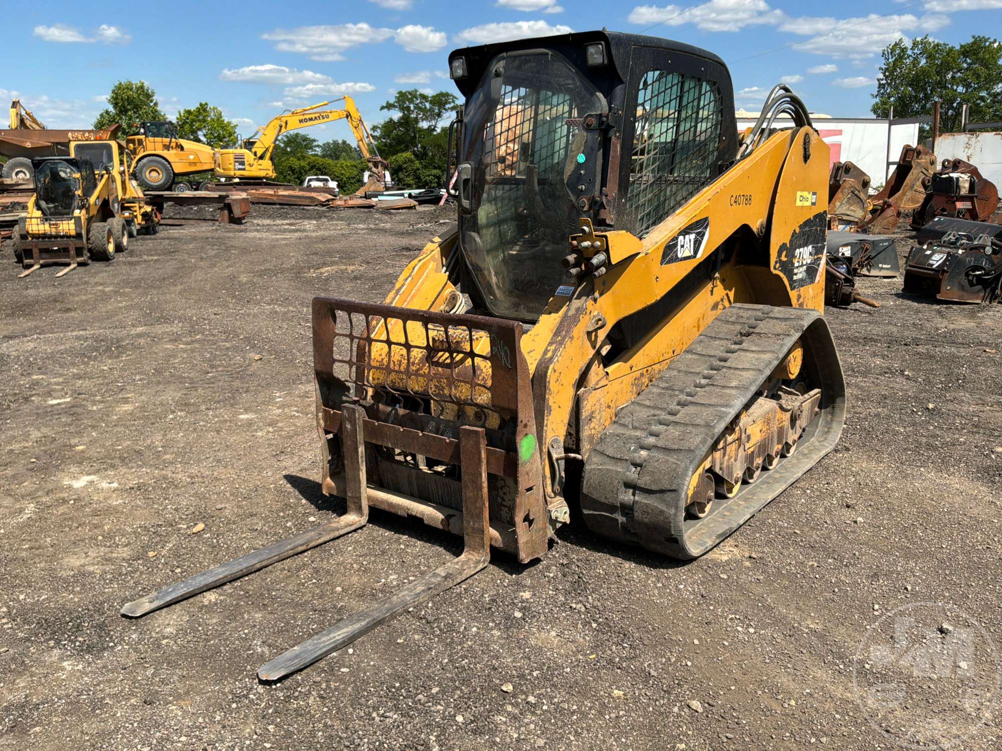 Photo of a  Caterpillar 279C