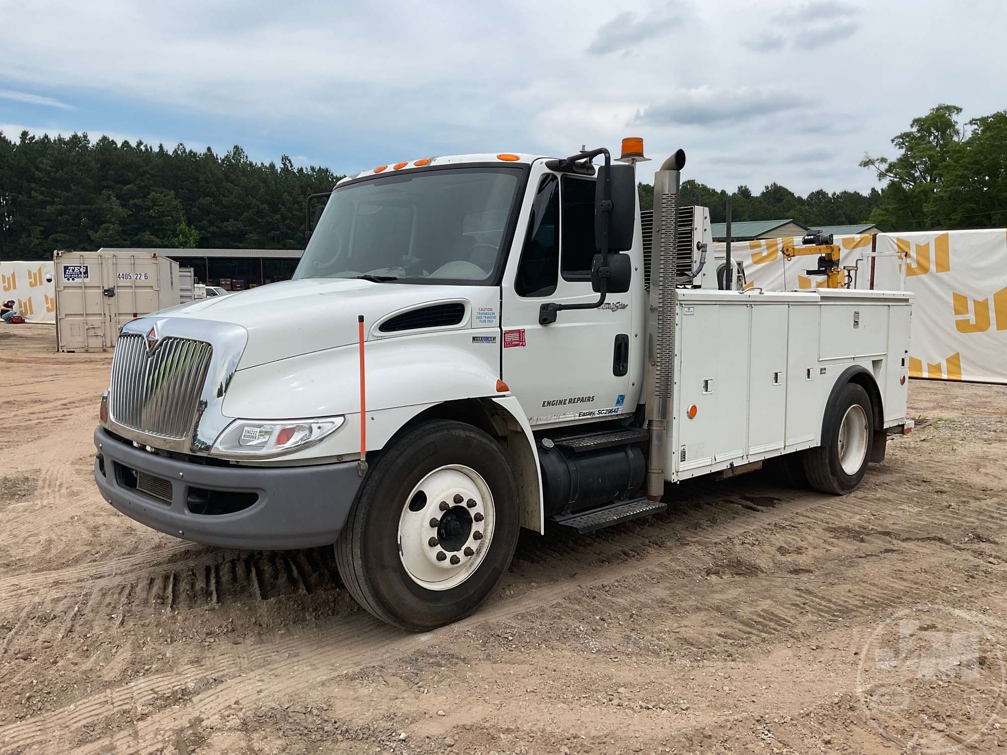 Photo of a 2010 International 4300 DuraStar