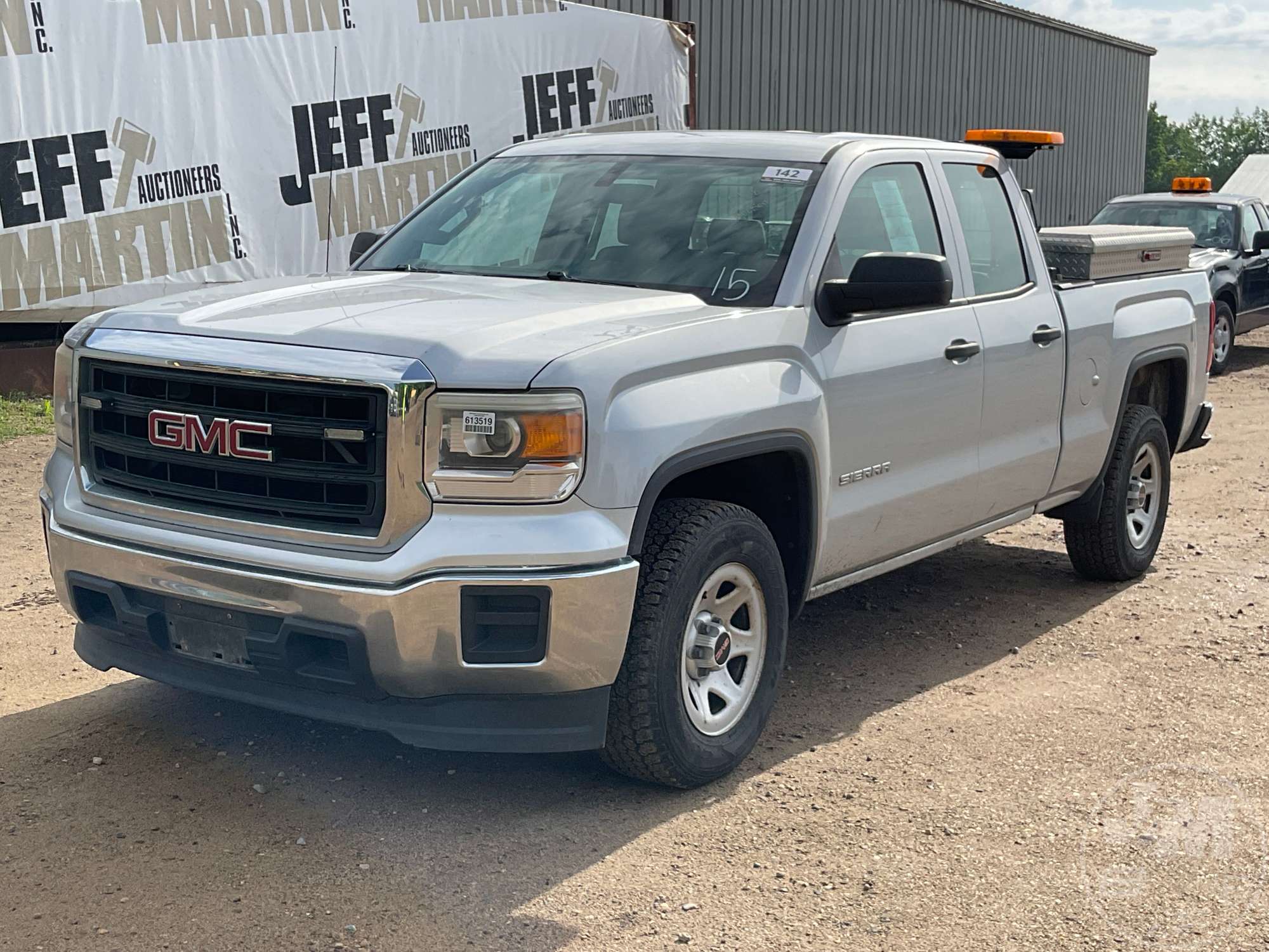 Photo of a 2015 GMC SIERRA