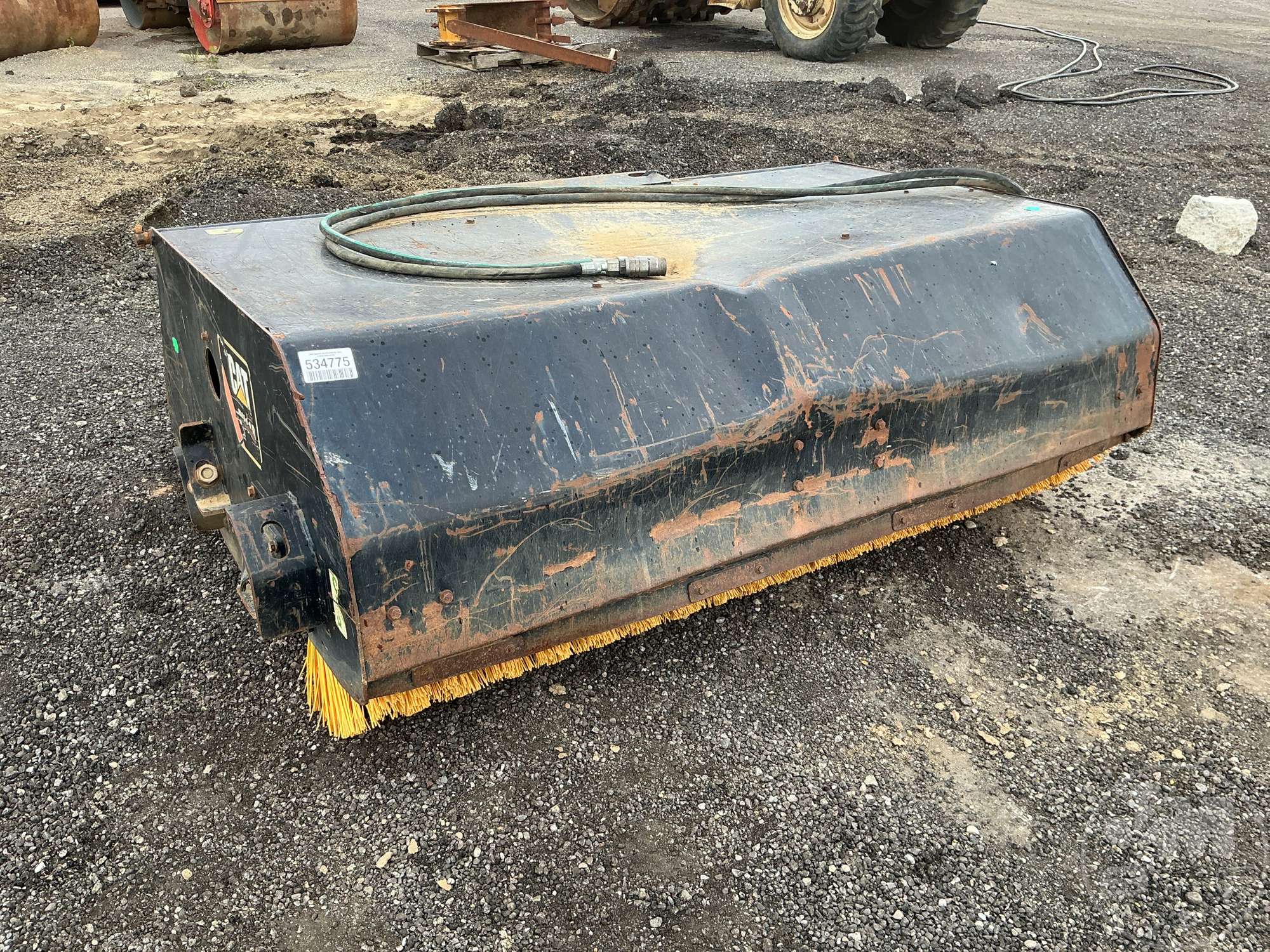Photo of a  Caterpillar BU118 BOX SWEEPER BROOM