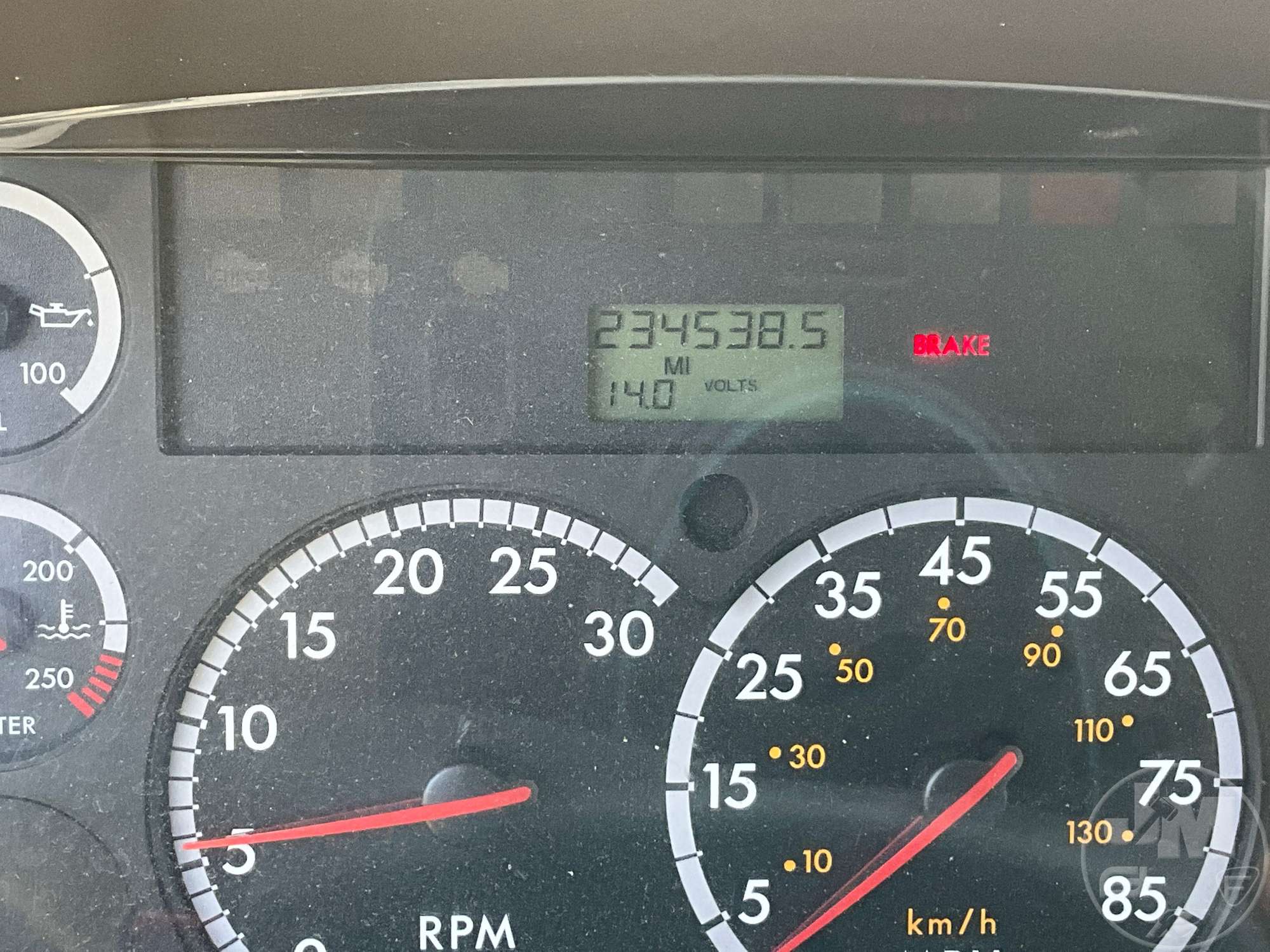 2013 Freightliner M2 112