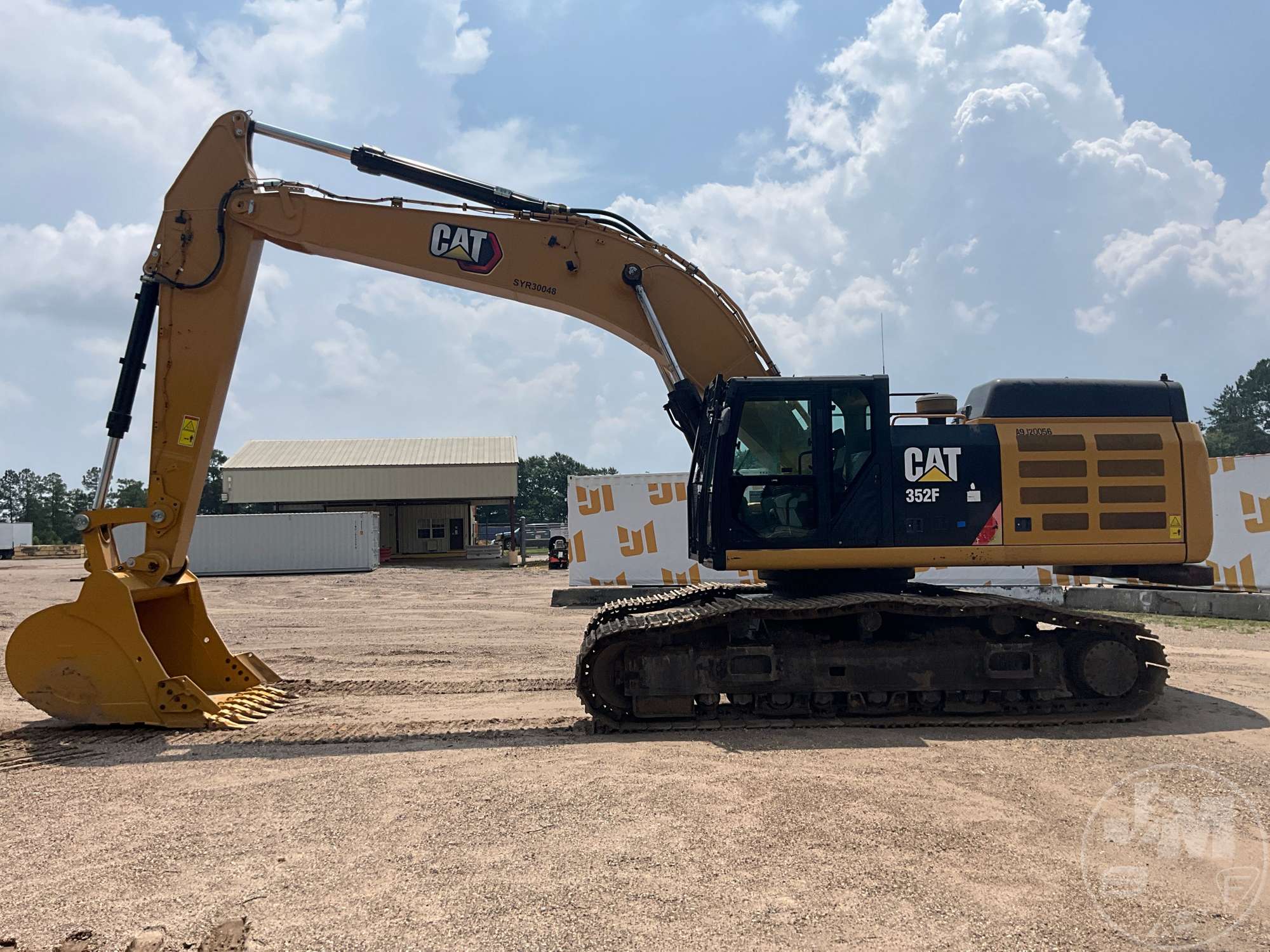 2019 Caterpillar 352F