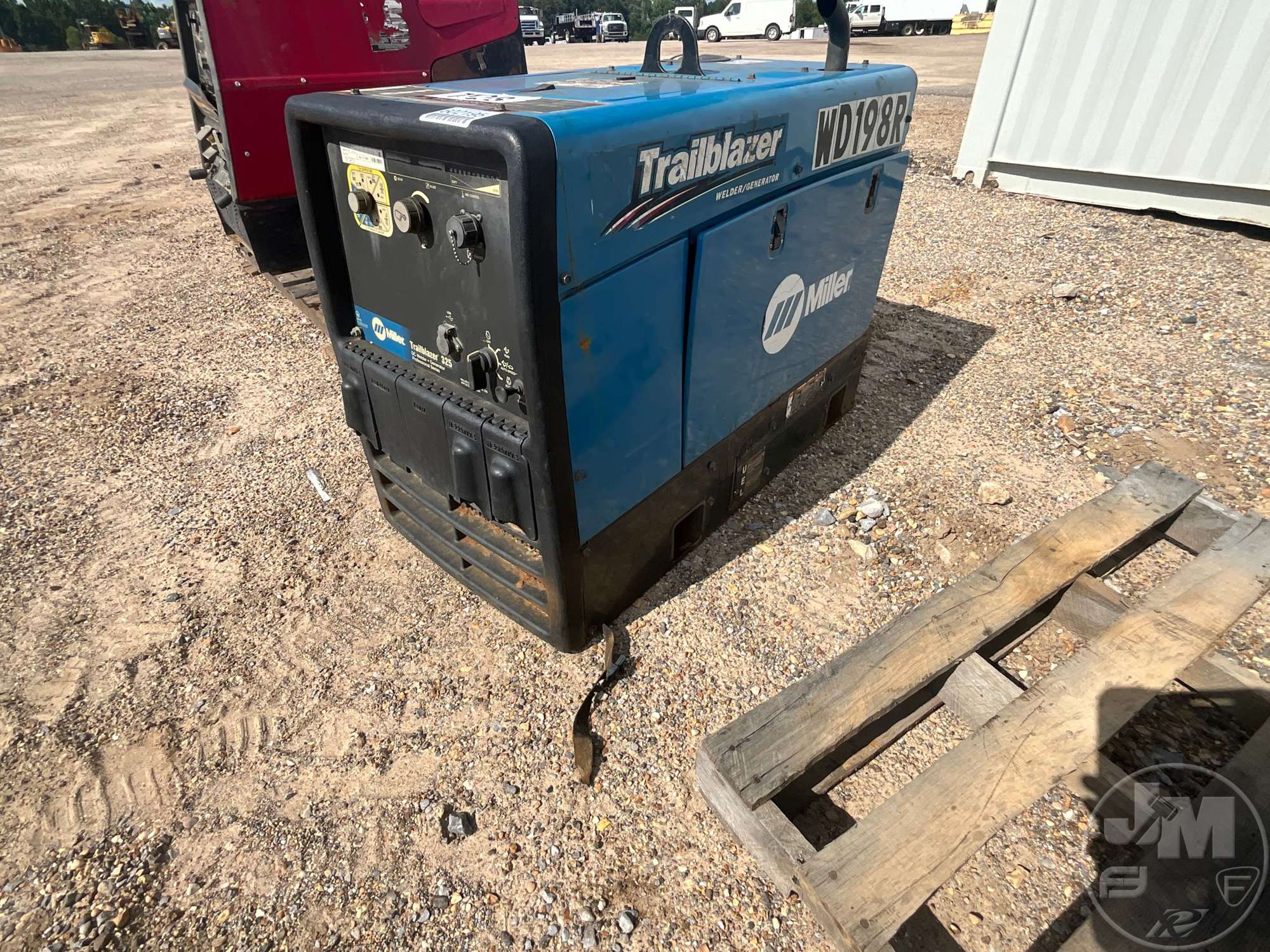 Photo of a  Miller TRAILBLAZER 325