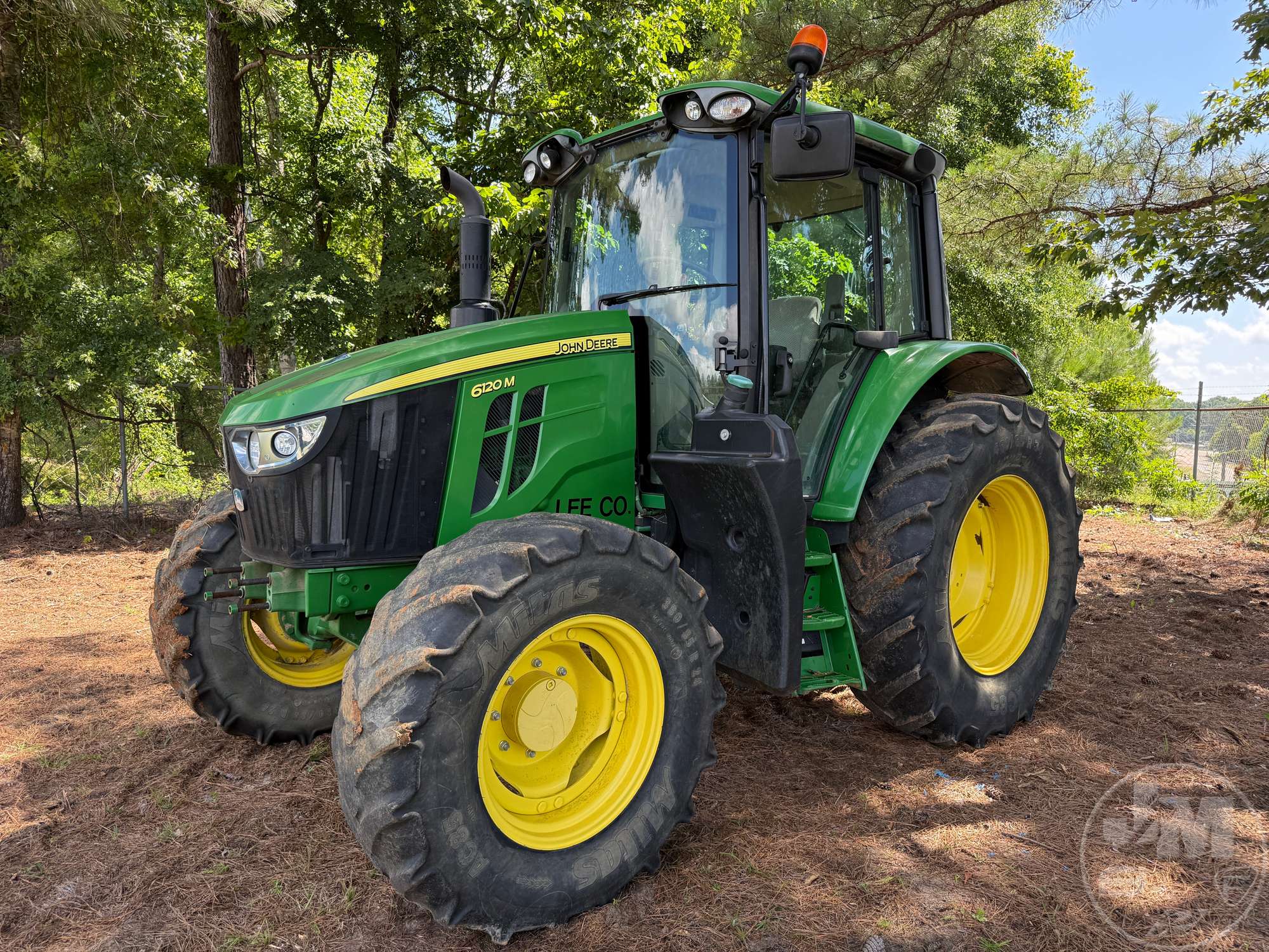 2020 John Deere 6120M