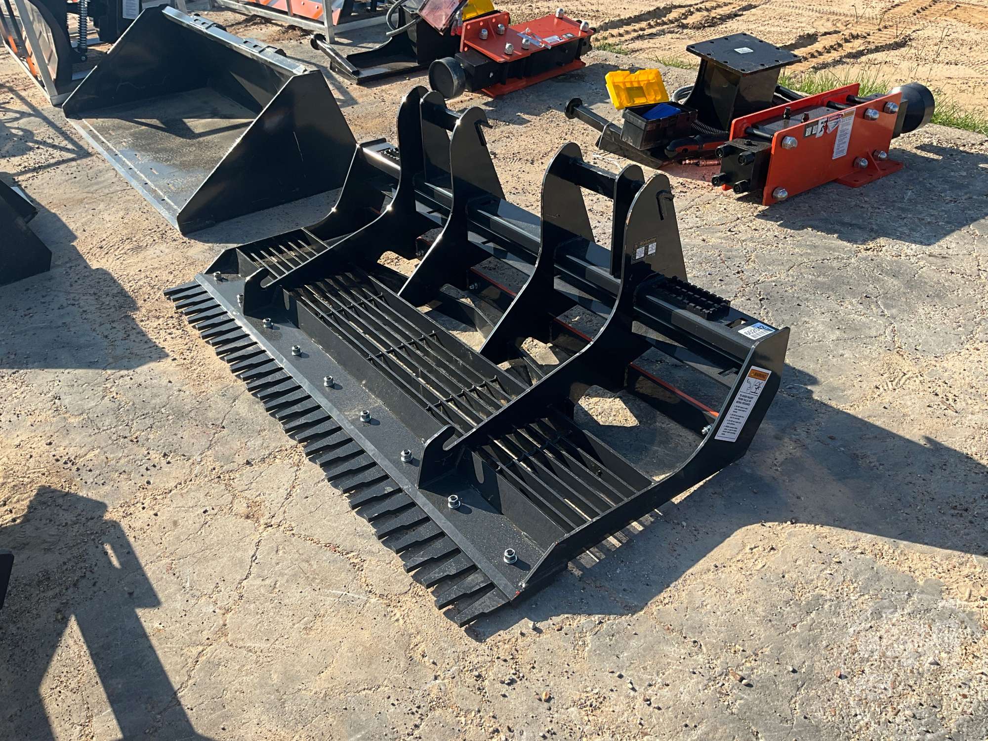 Photo of a 2016 Wolverine LL-12-78W