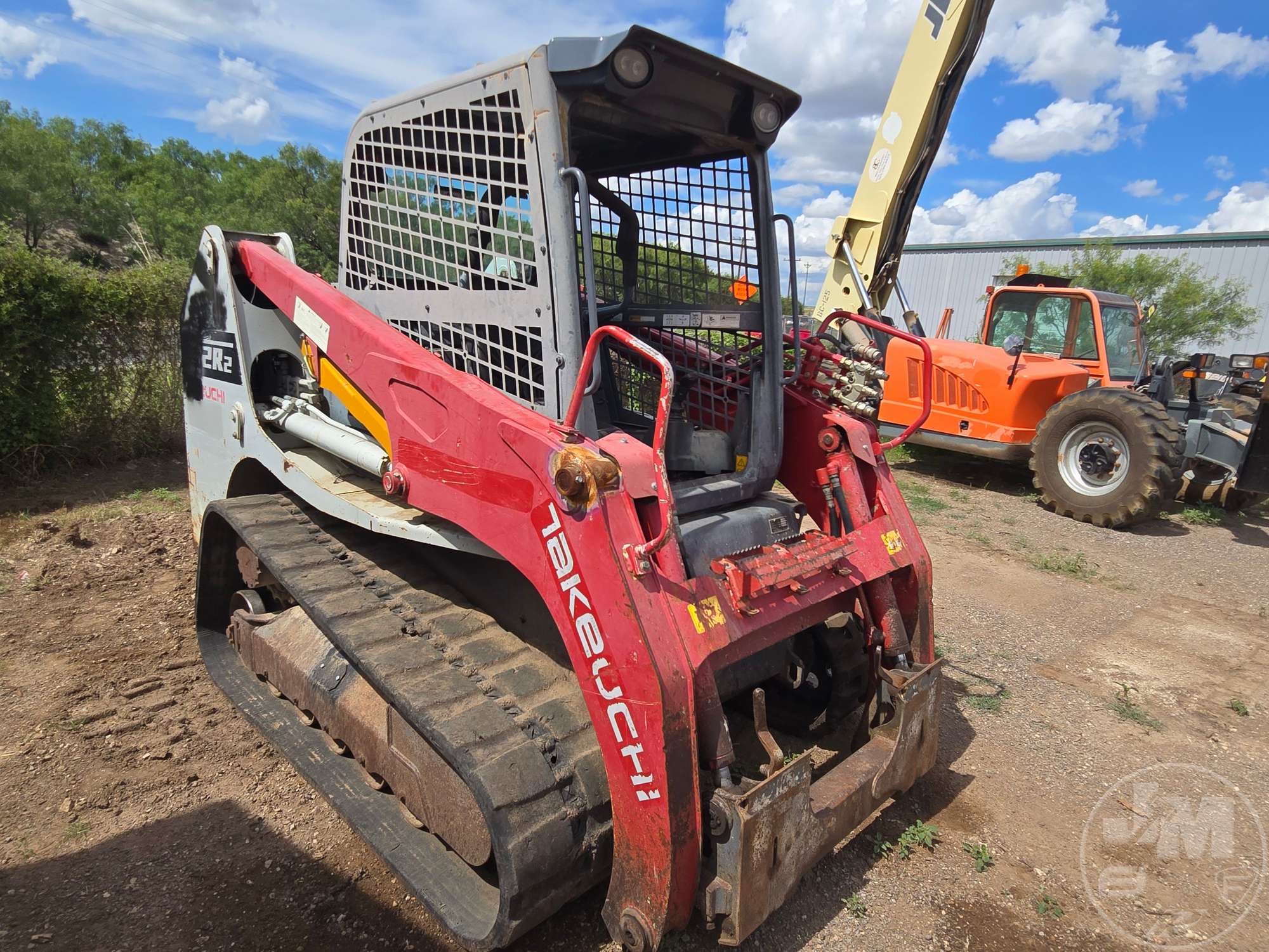 2016 Takeuchi TL12R2