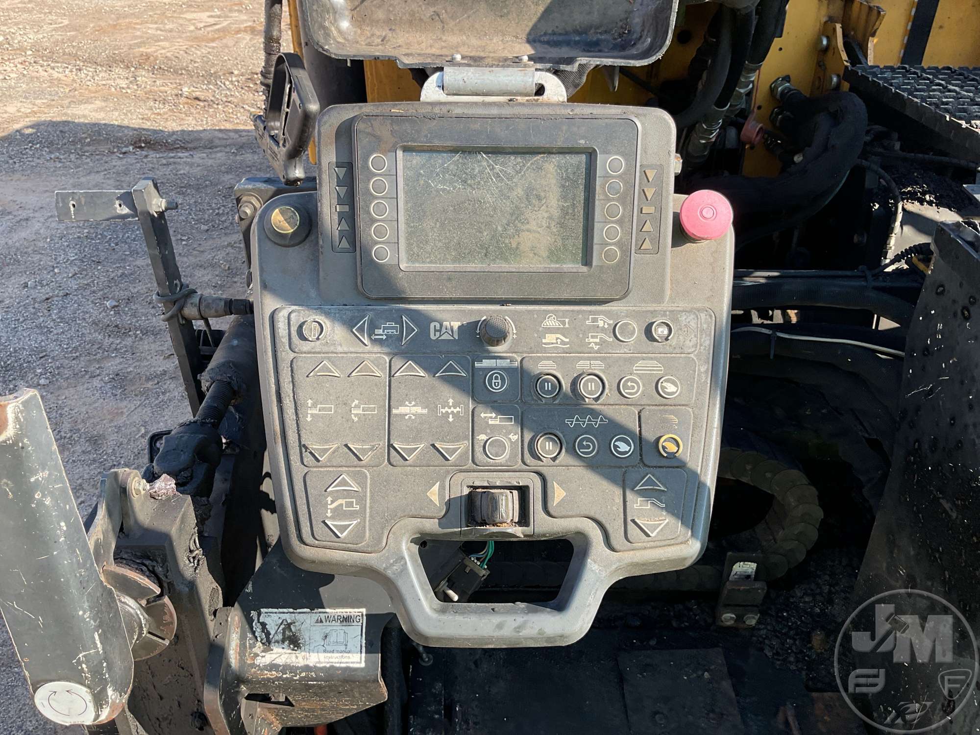 2016 Caterpillar AP655F