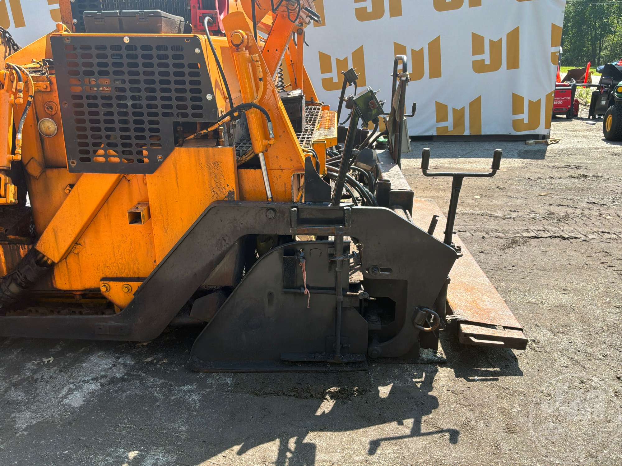 2008 Leeboy L8515T