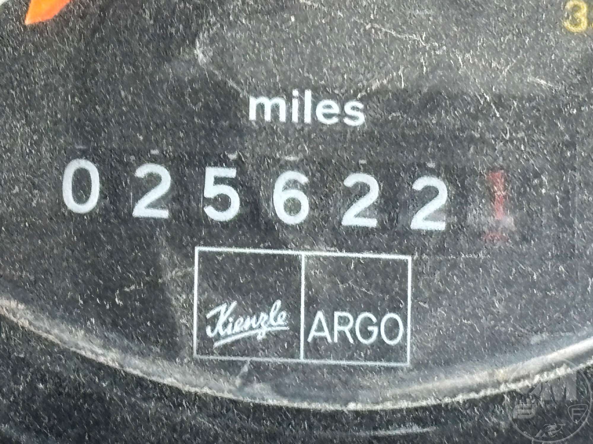 1992 Freightliner LONG CONV.