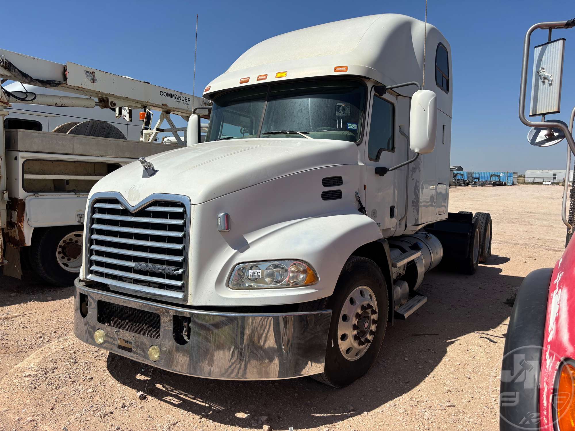 Photo of 2011 Mack CXU613