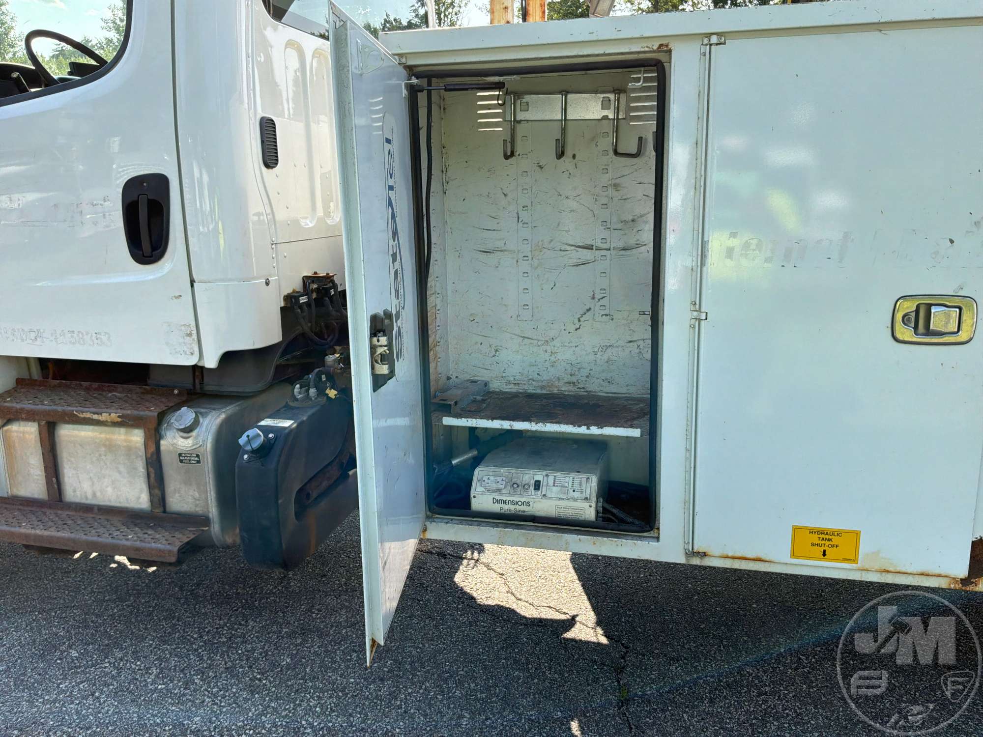 2018 Freightliner M2