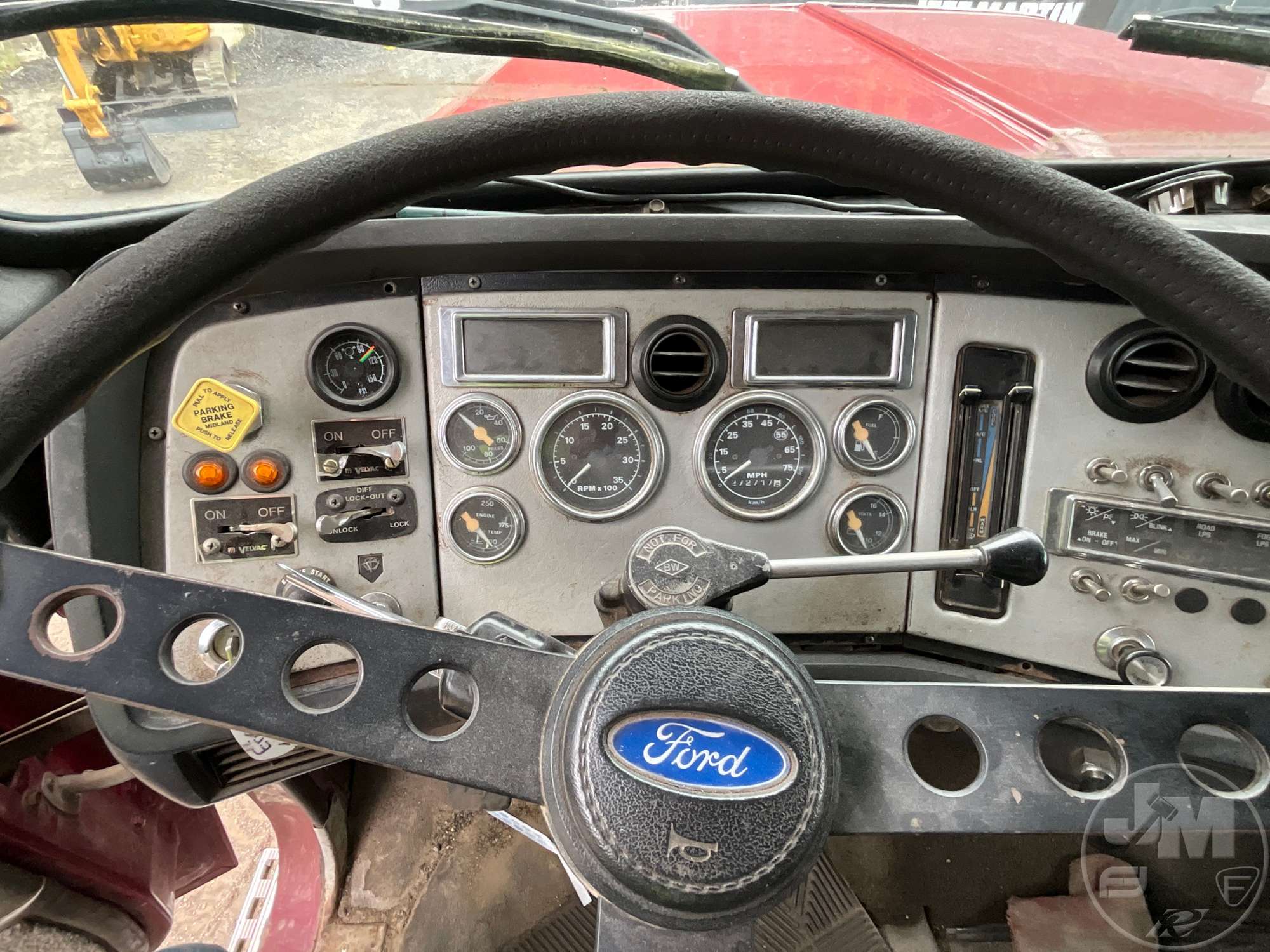 1996 Ford LTL9000