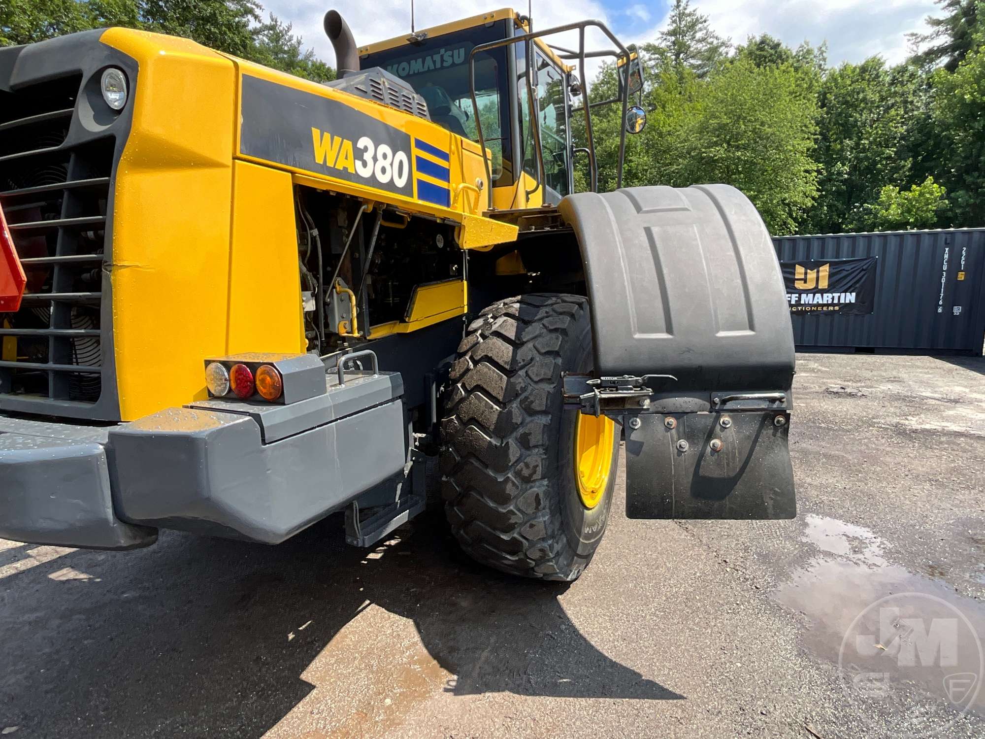 2016 Komatsu WA380-8