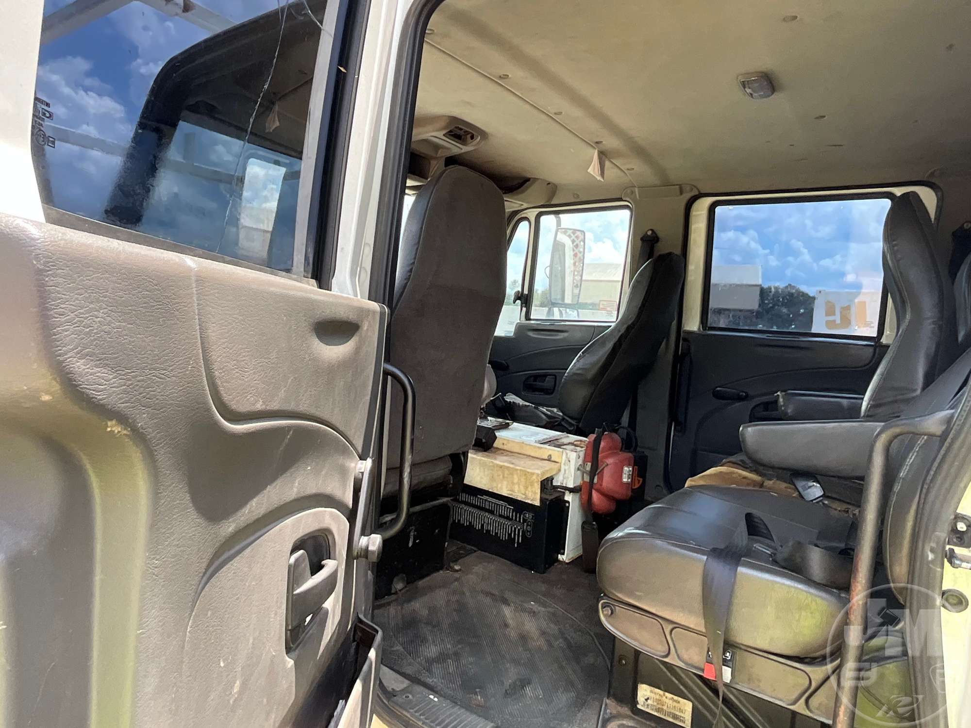 2012 International 7600 SBA