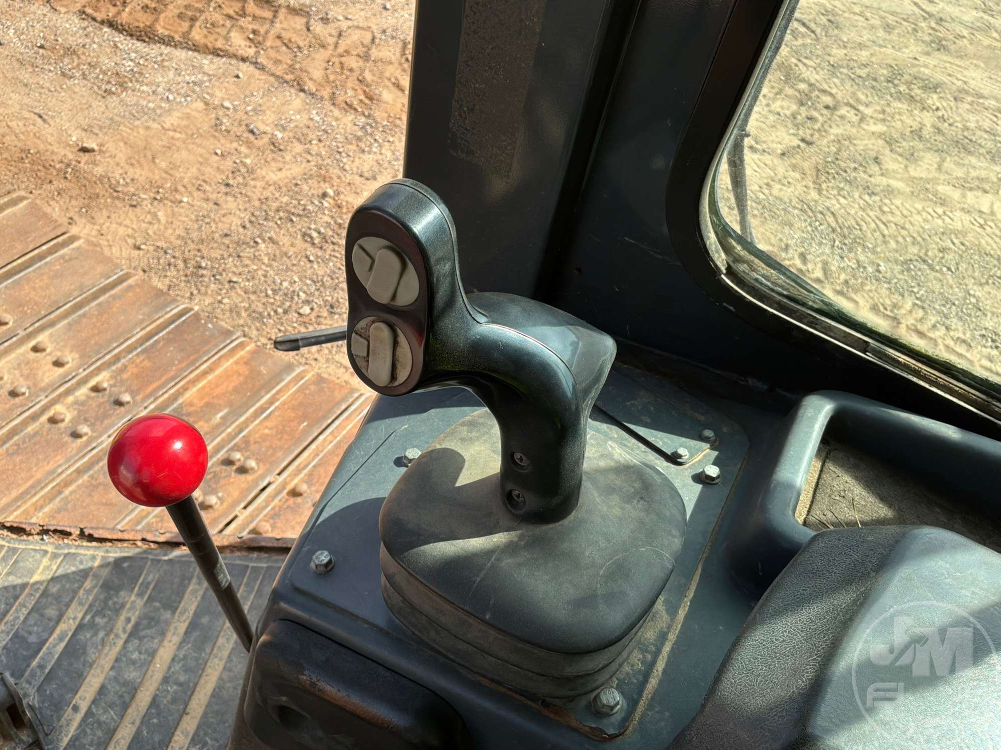 2015 John Deere 650K LGP