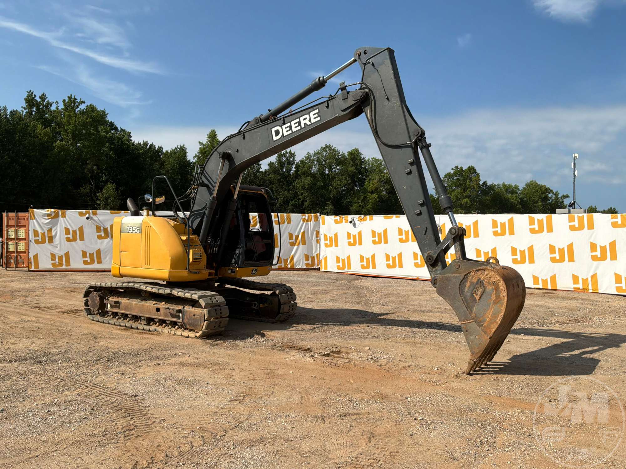 2016 John Deere 135G