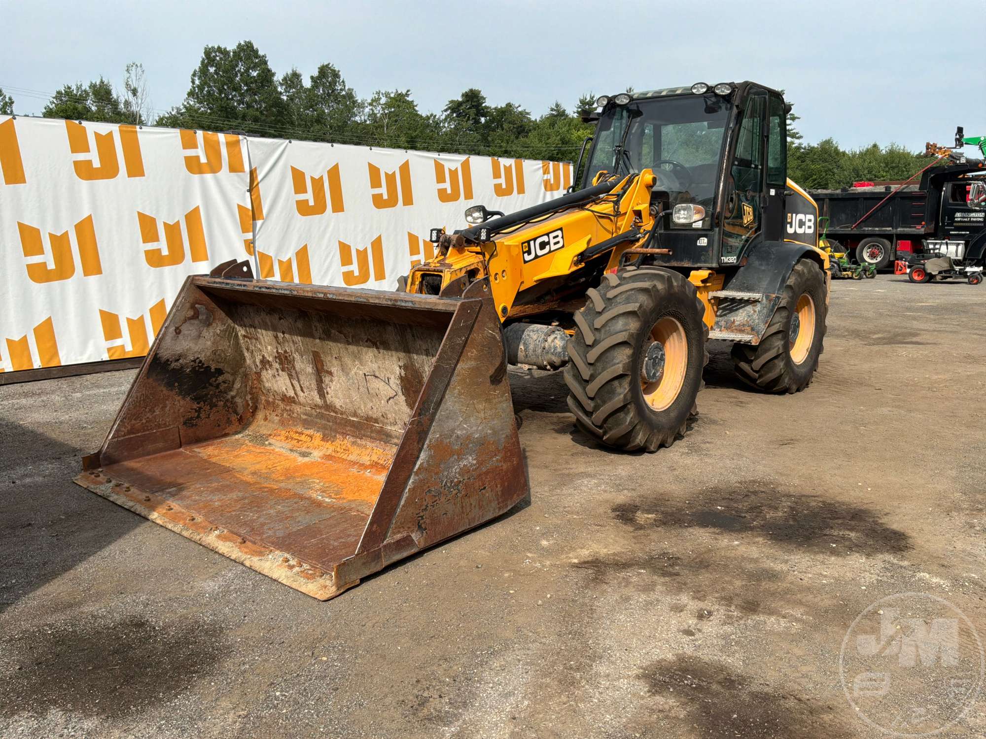 Photo of a  JCB TM320