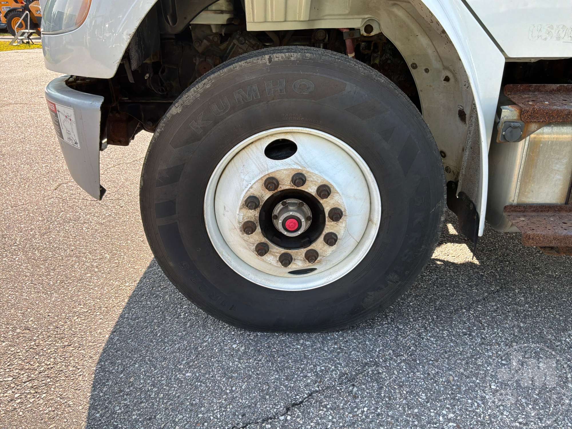 2018 Freightliner M2