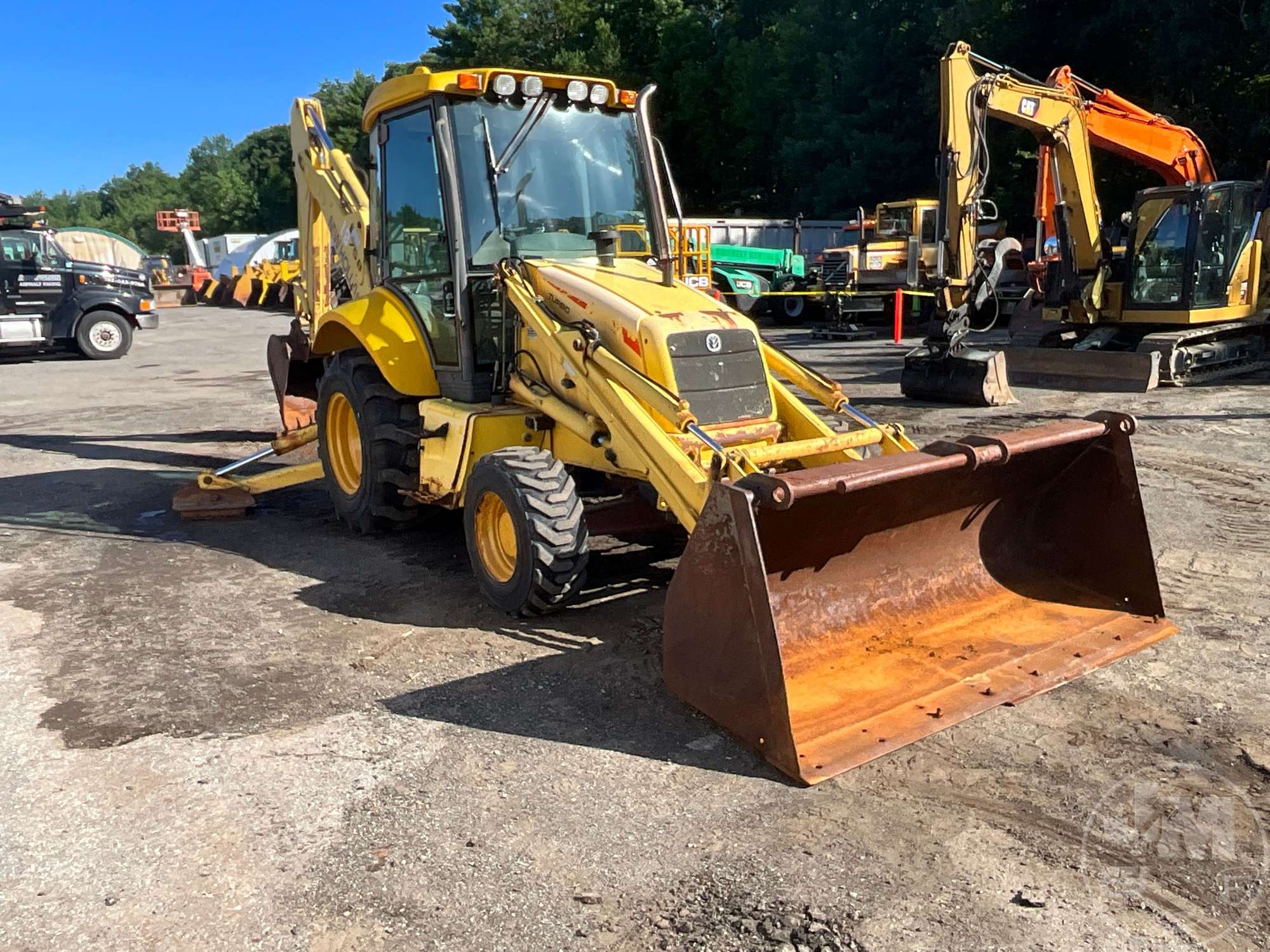 2004 New Holland LB75.B