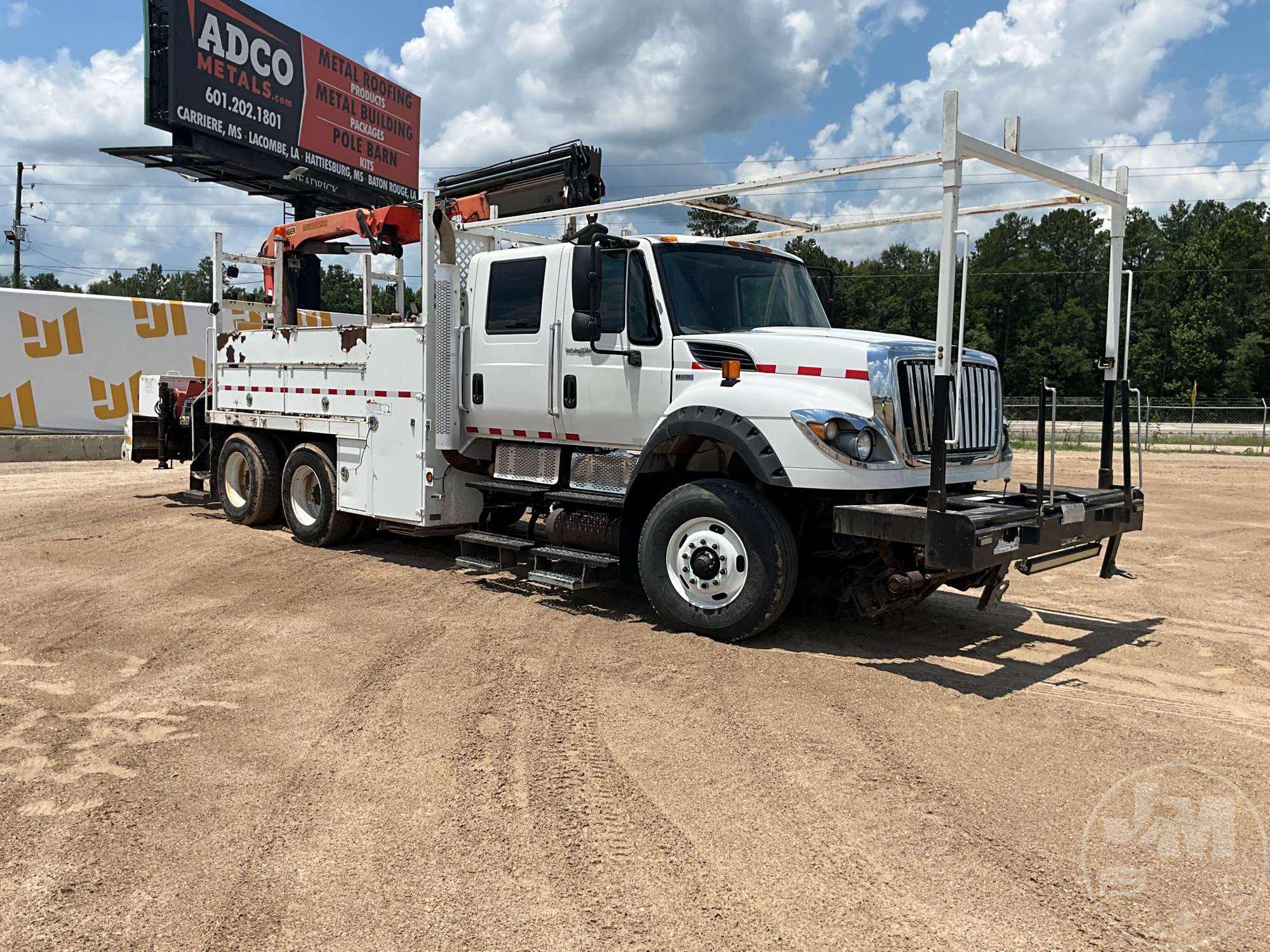 2012 International 7600 SBA