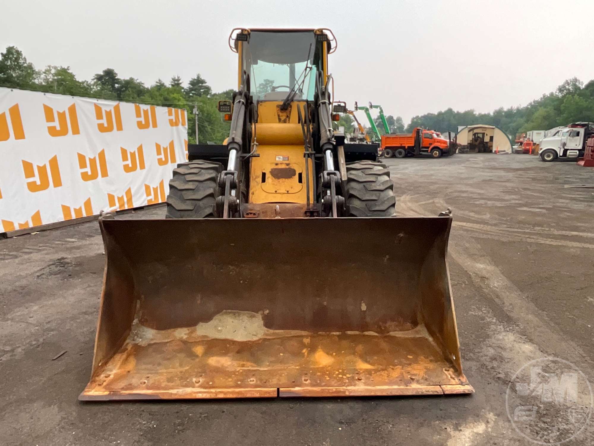2001 John Deere TC54H