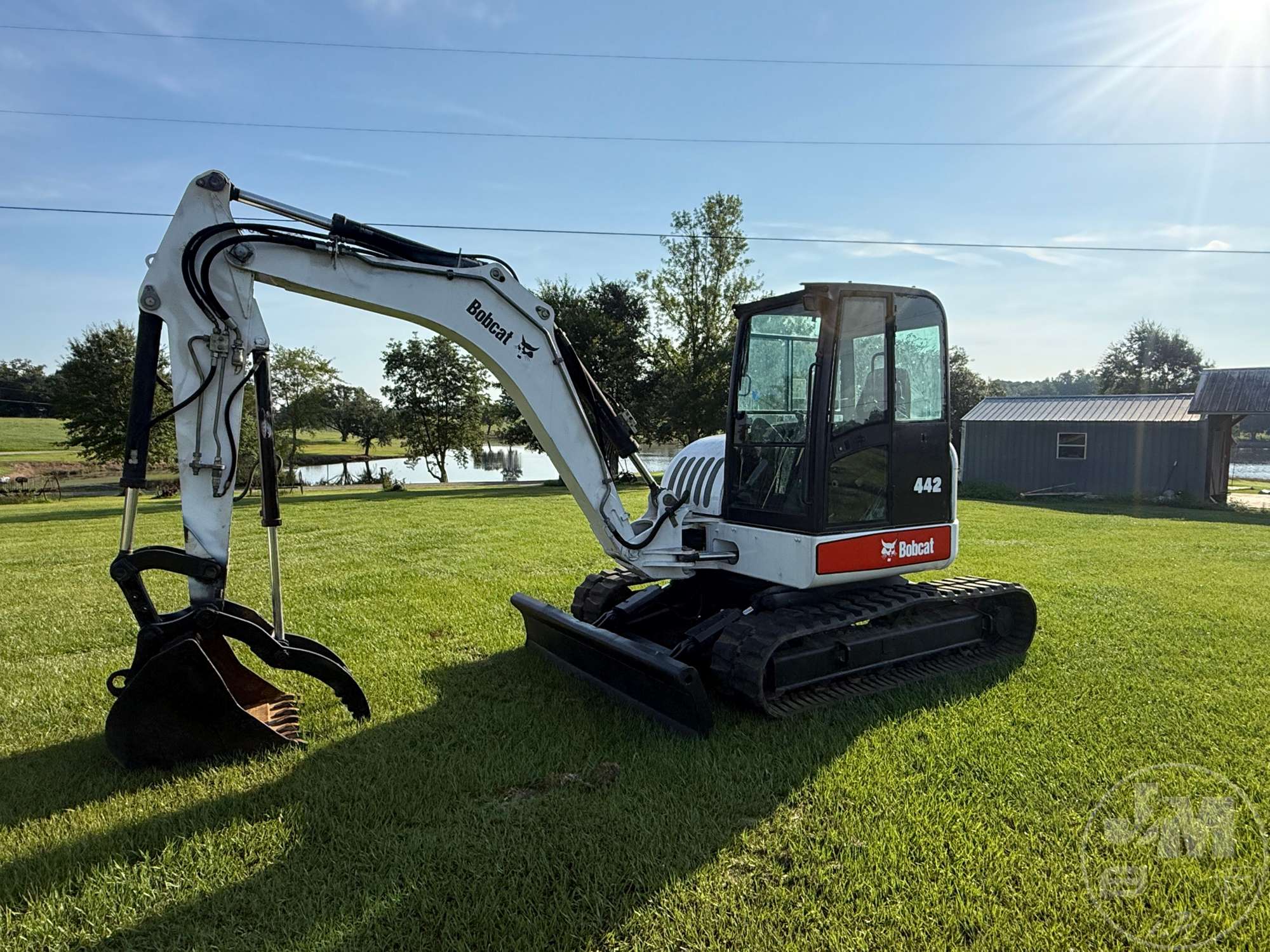 Photo of a 2008 Bobcat 442