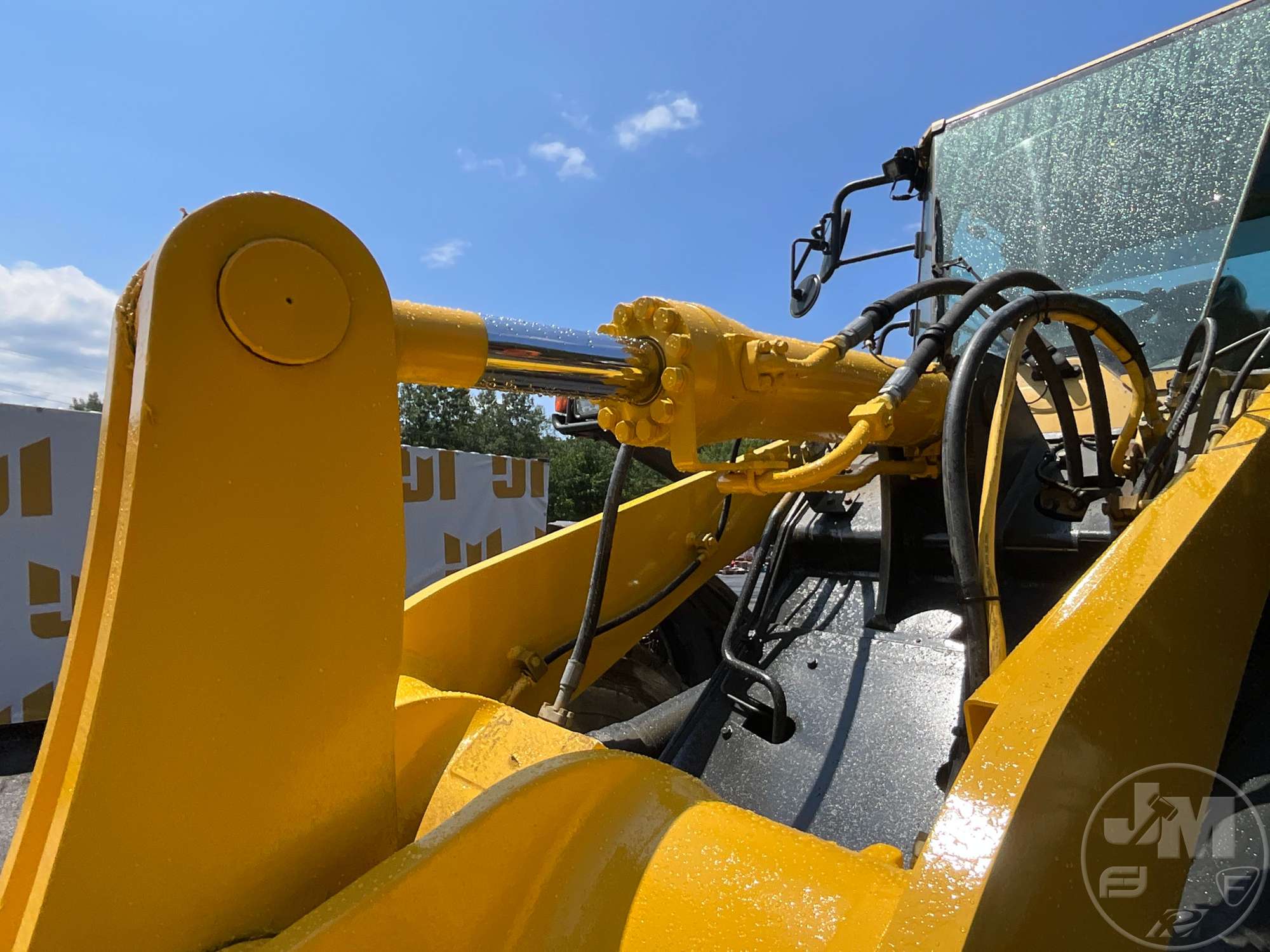 2016 Komatsu WA380-8