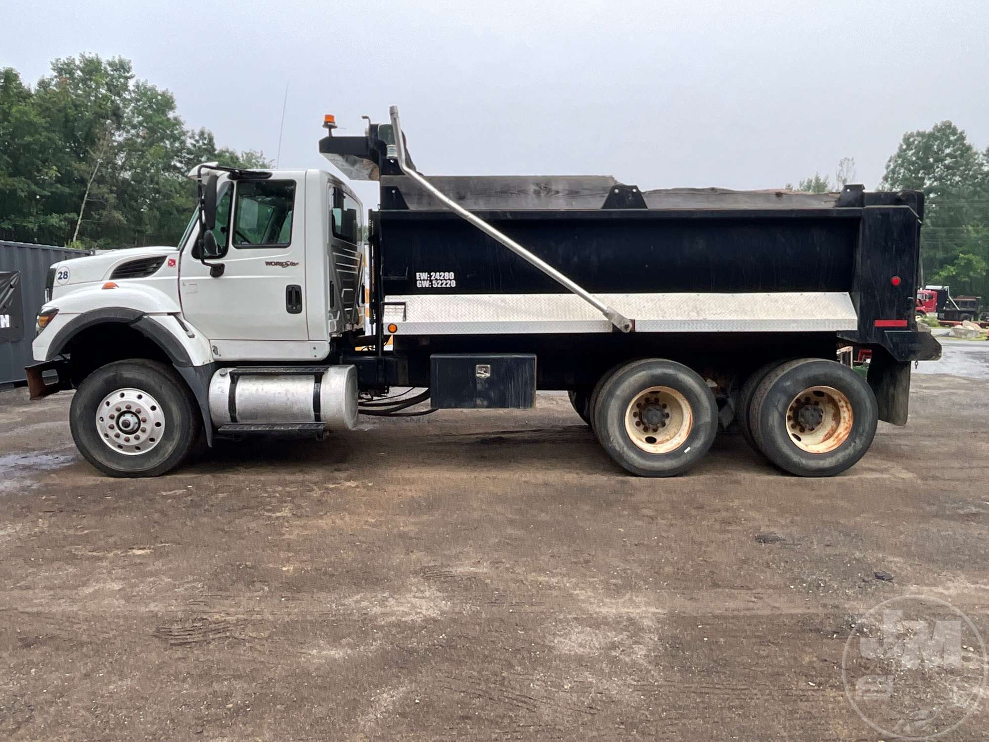 2008 International 7600 WORKSTAR