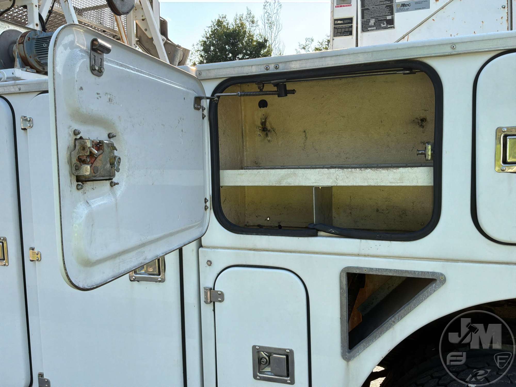 2009 GMC C8500
