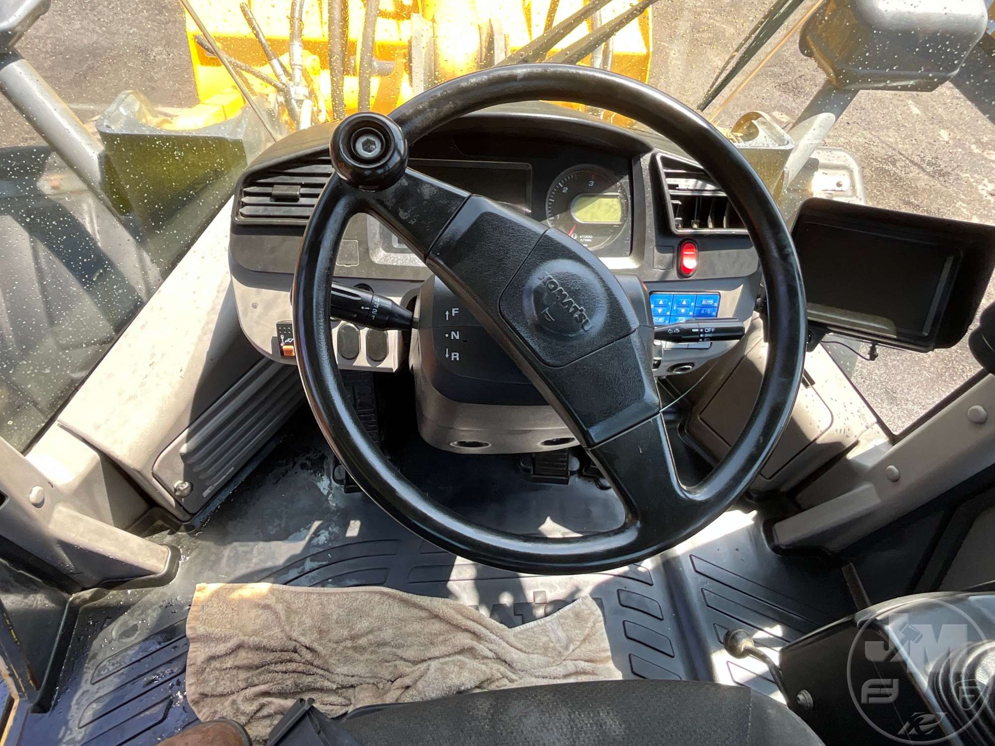 2016 Komatsu WA380-8