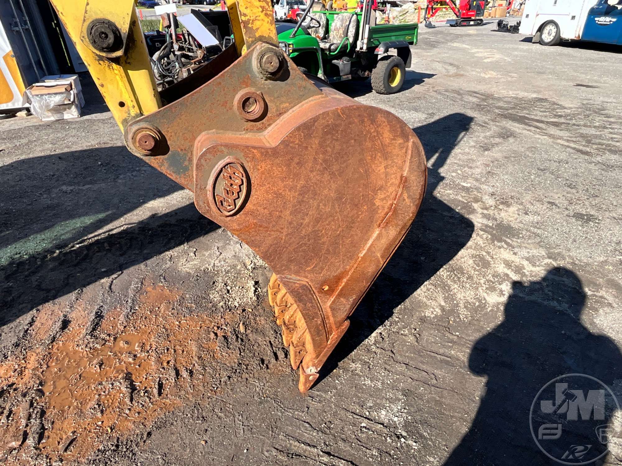 2004 New Holland LB75.B