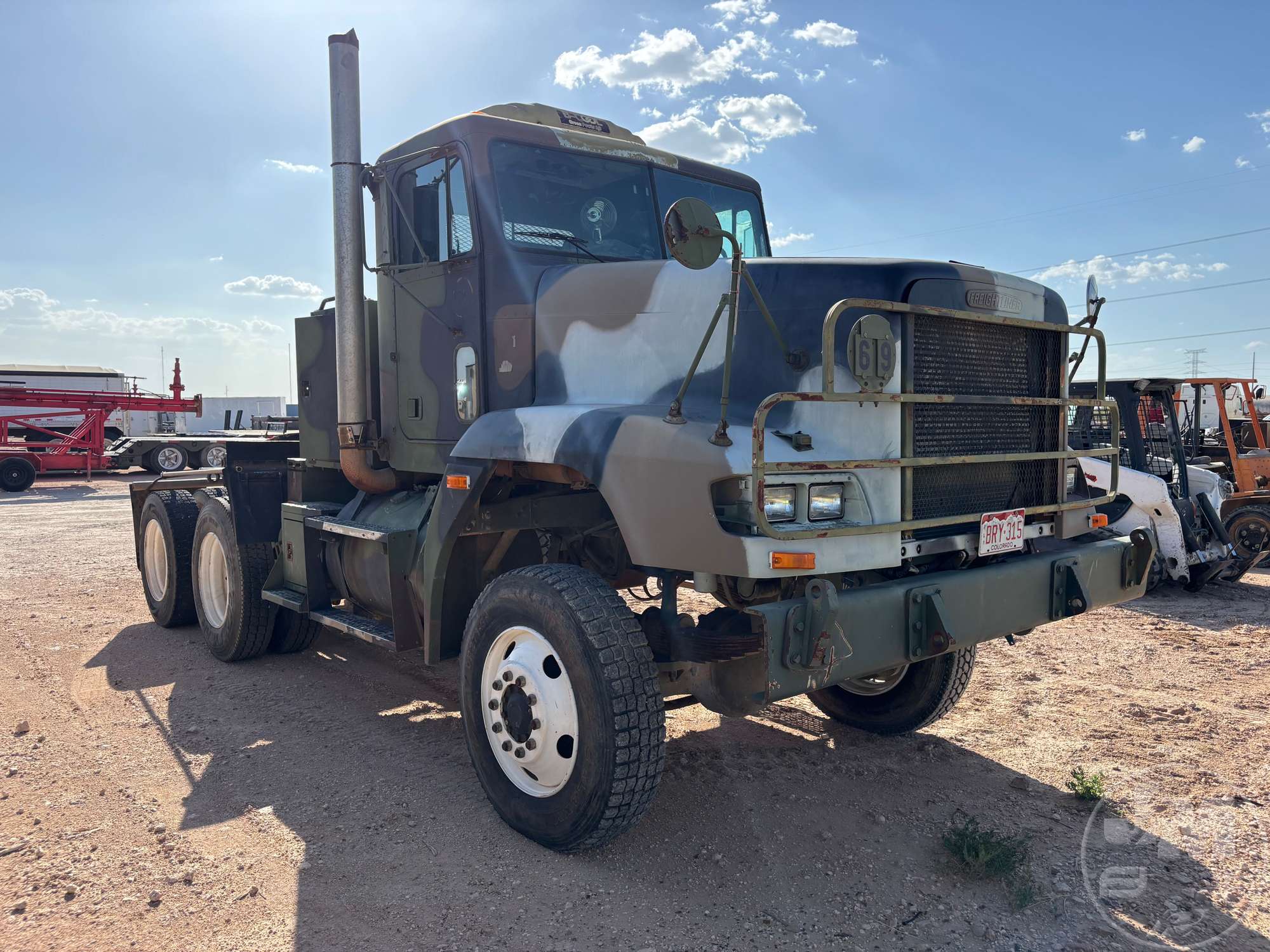 1992 Freightliner LONG CONV.