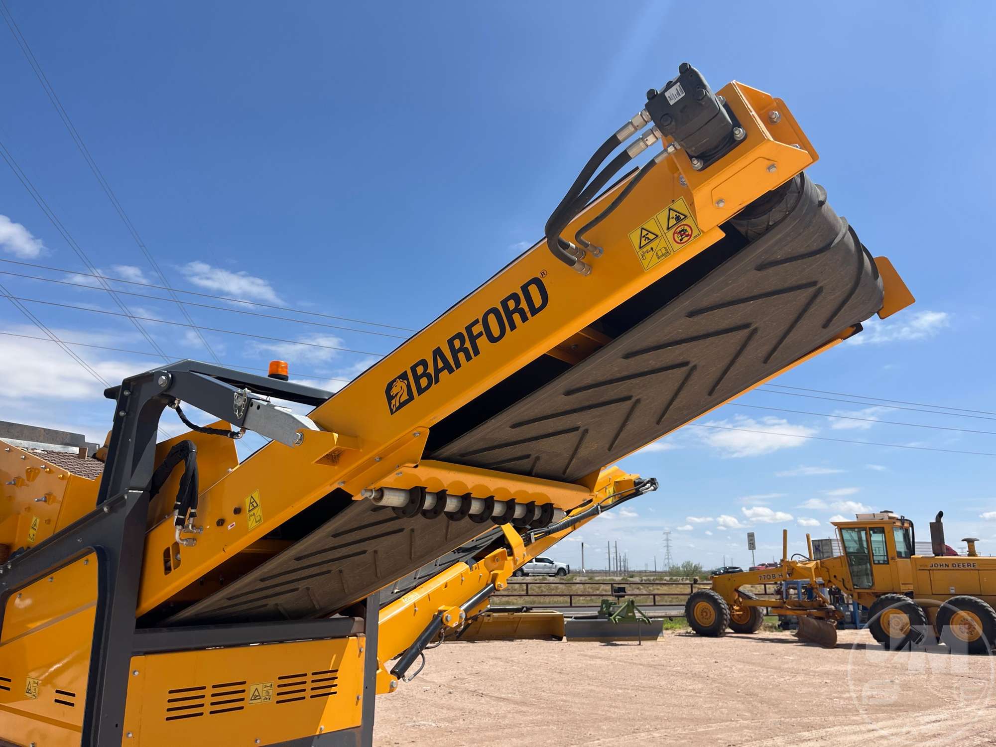 2025 Barford SR104T