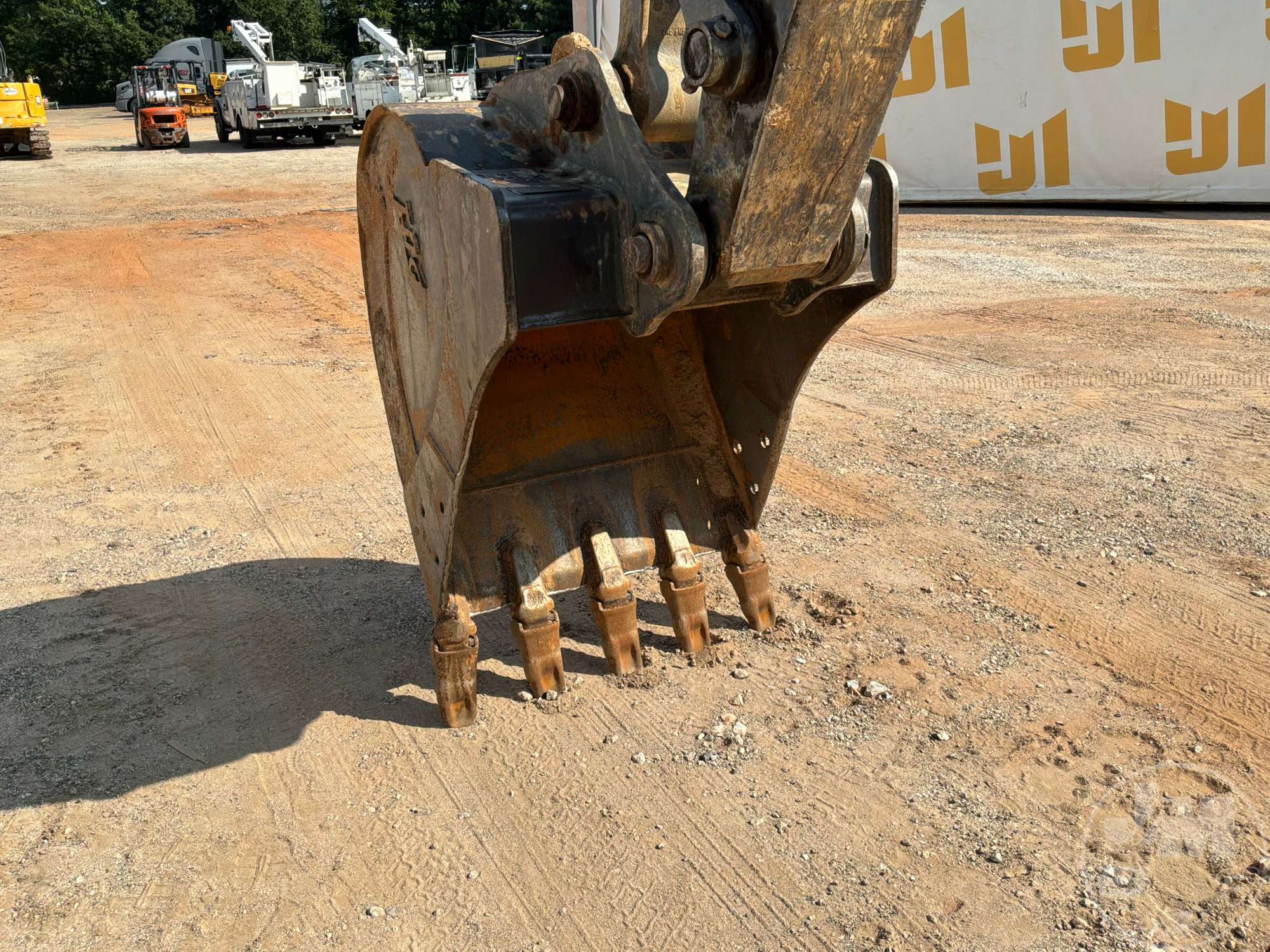 2016 John Deere 135G