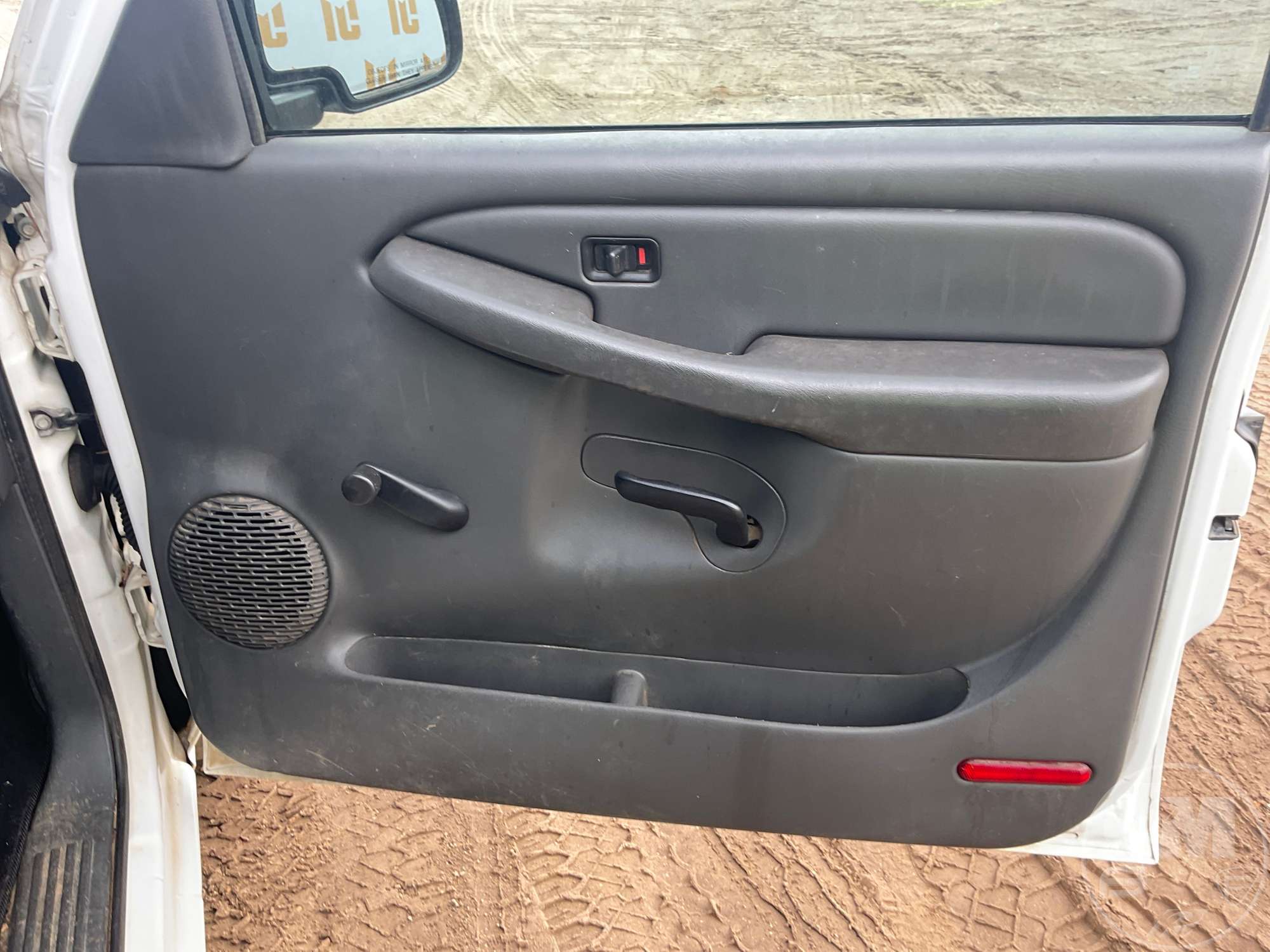 2007 Chevrolet SILVERADO LS 1500