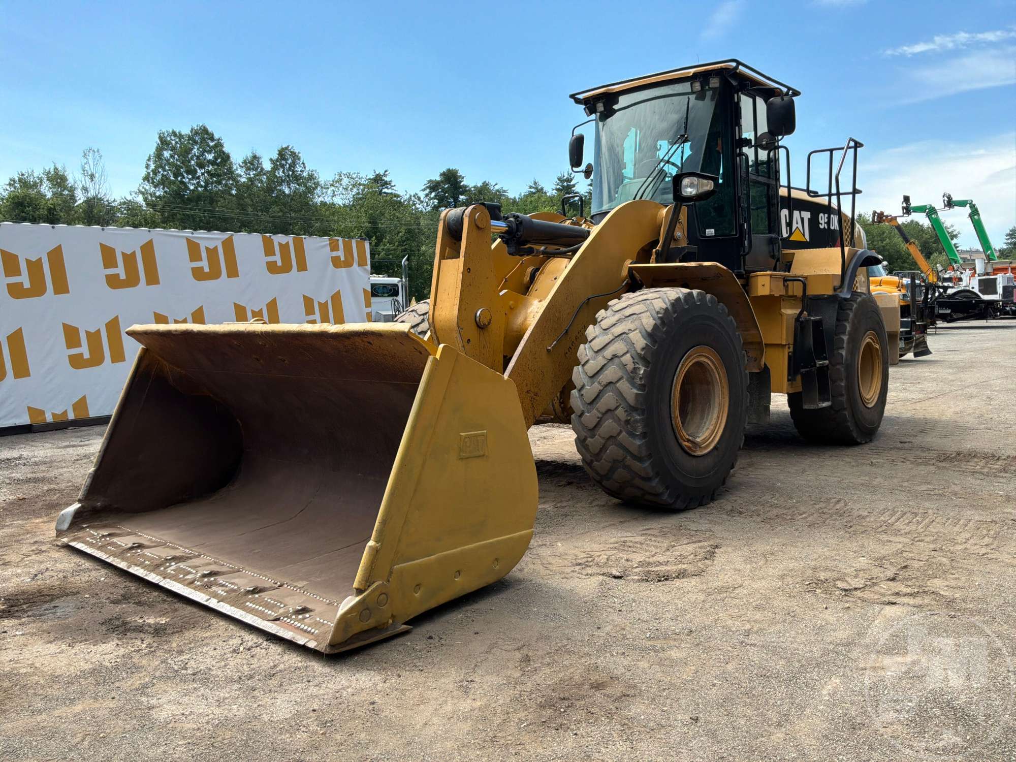 Photo of a 2012 Caterpillar 950K