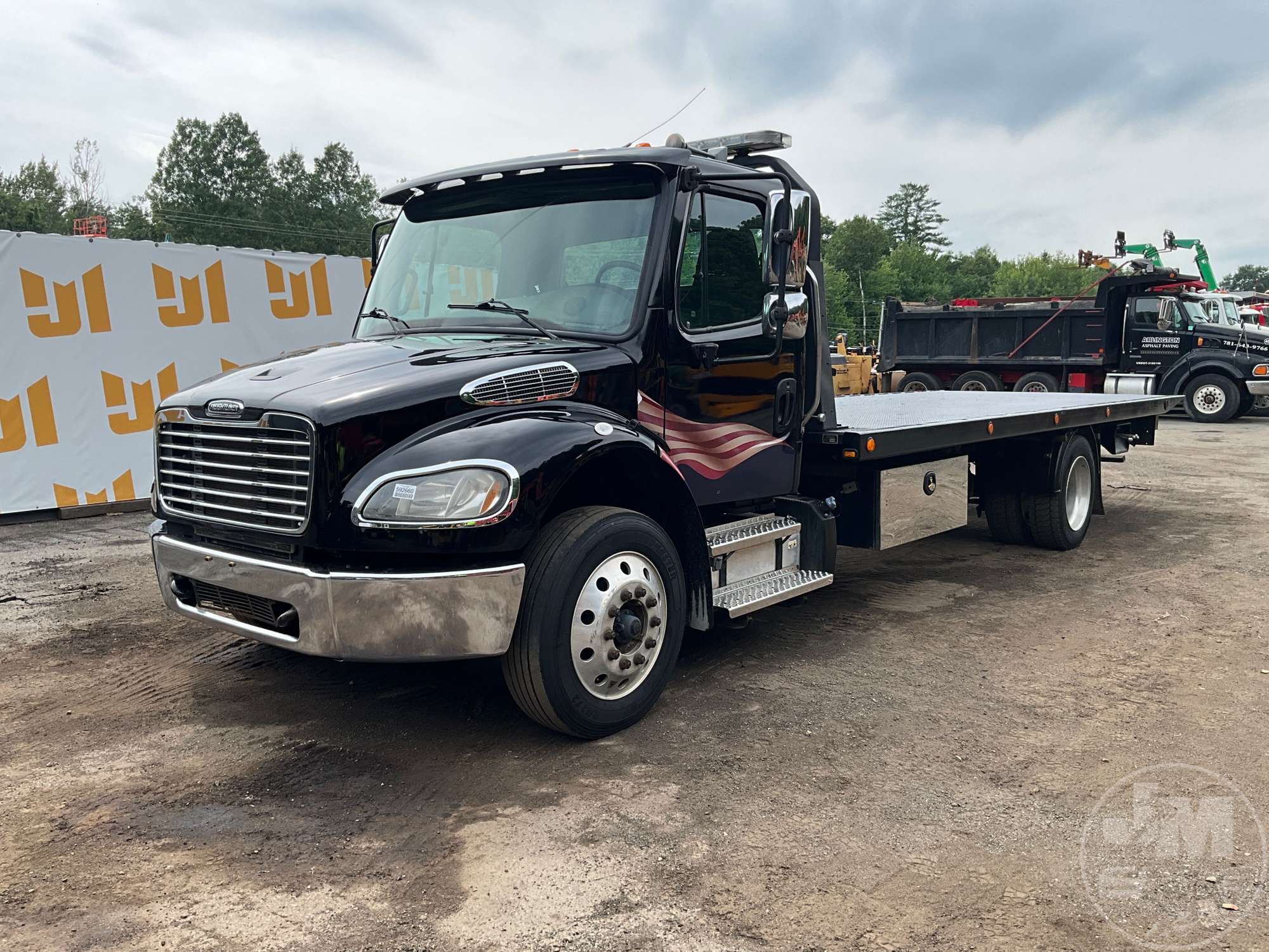 2019 Freightliner M2