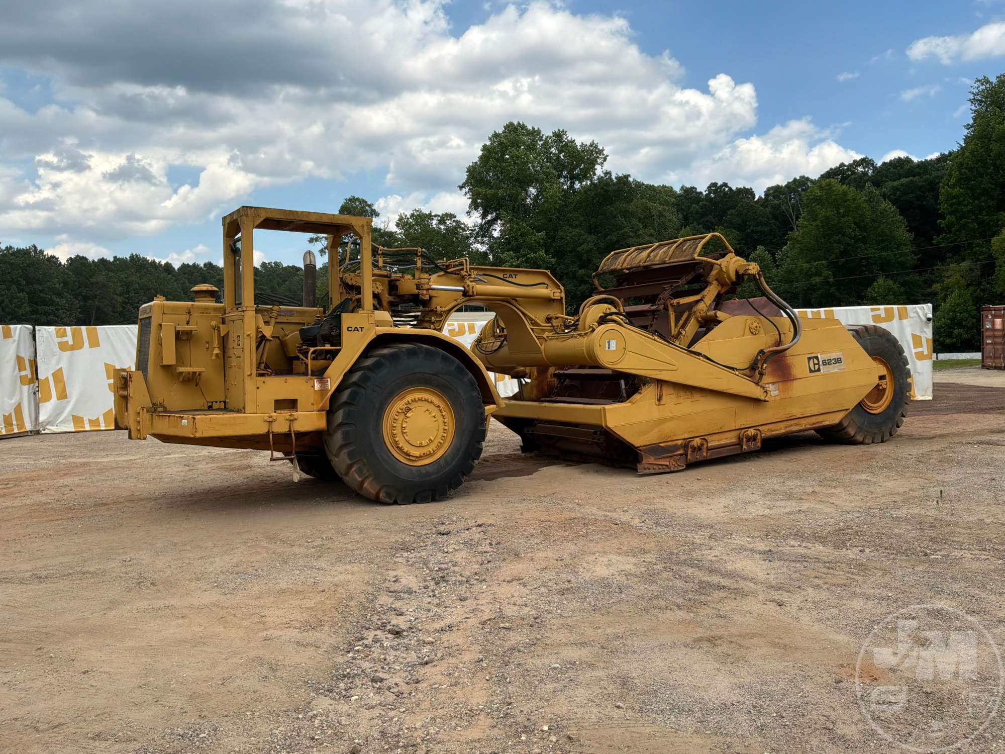 Photo of a 1981 Caterpillar 623B
