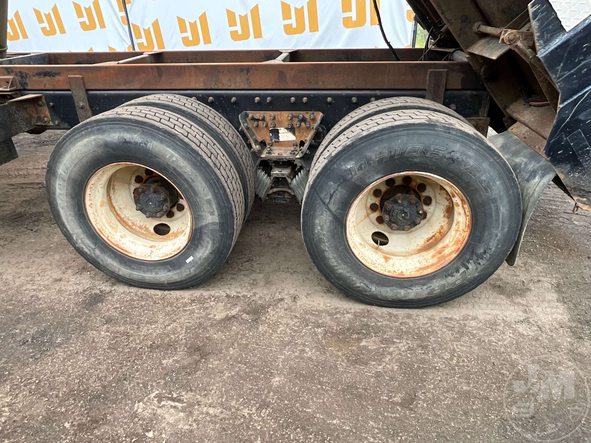 2008 International 7600 WORKSTAR