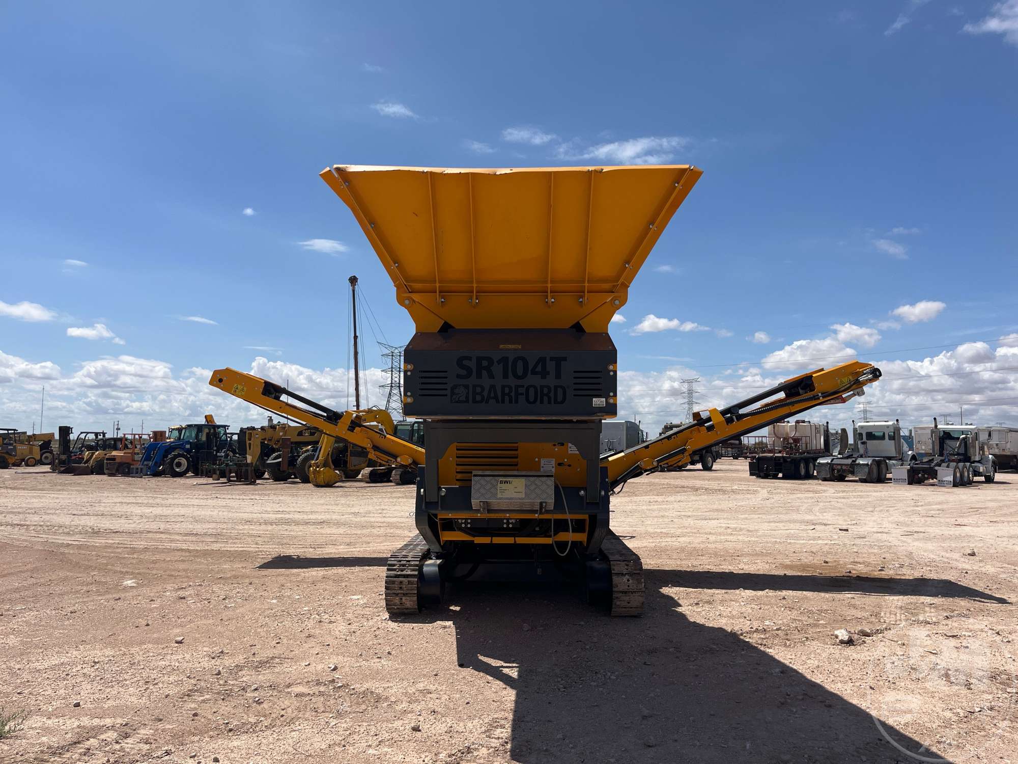 2025 Barford SR104T