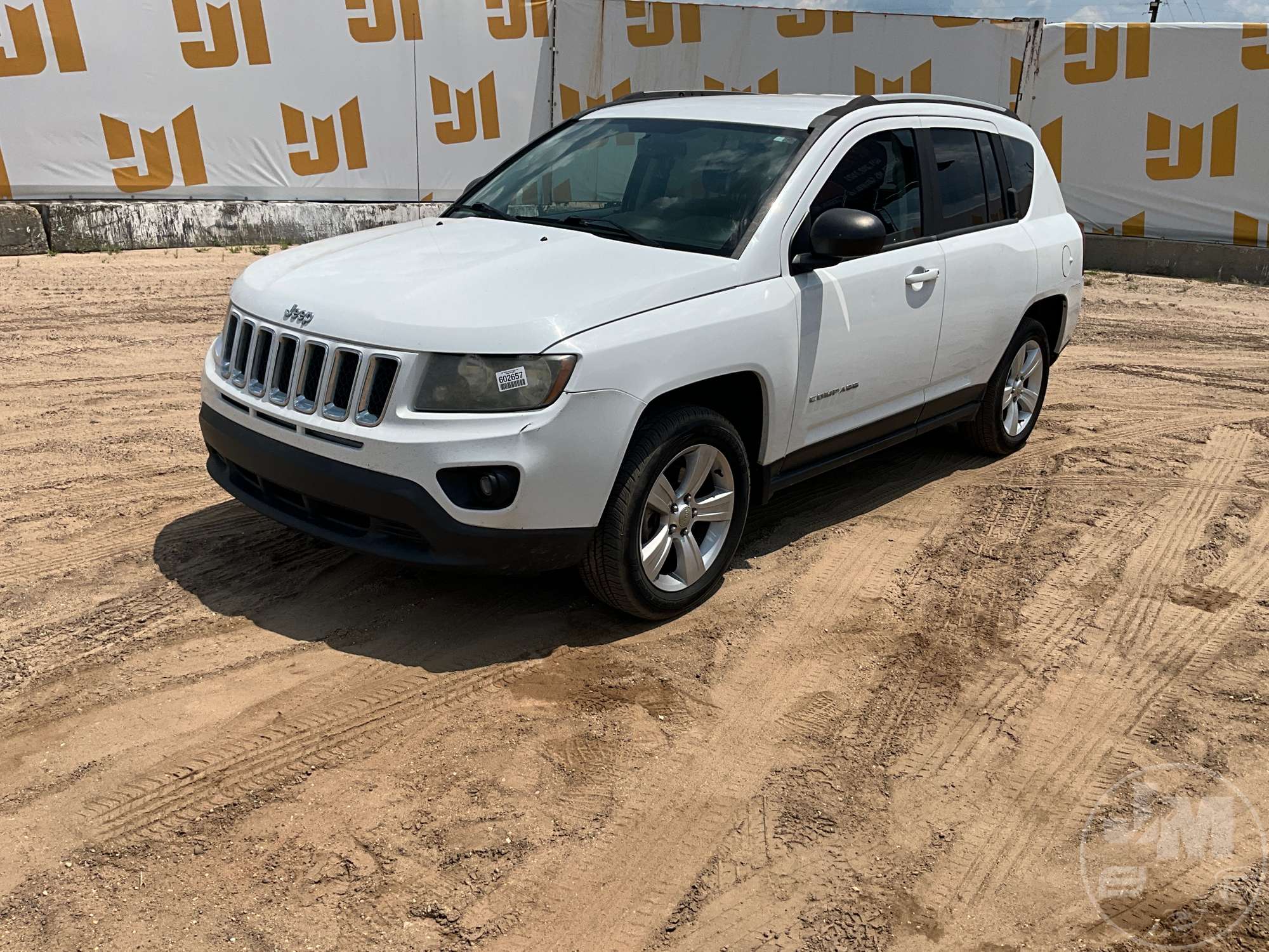 Photo of 2016 Jeep COMPASS