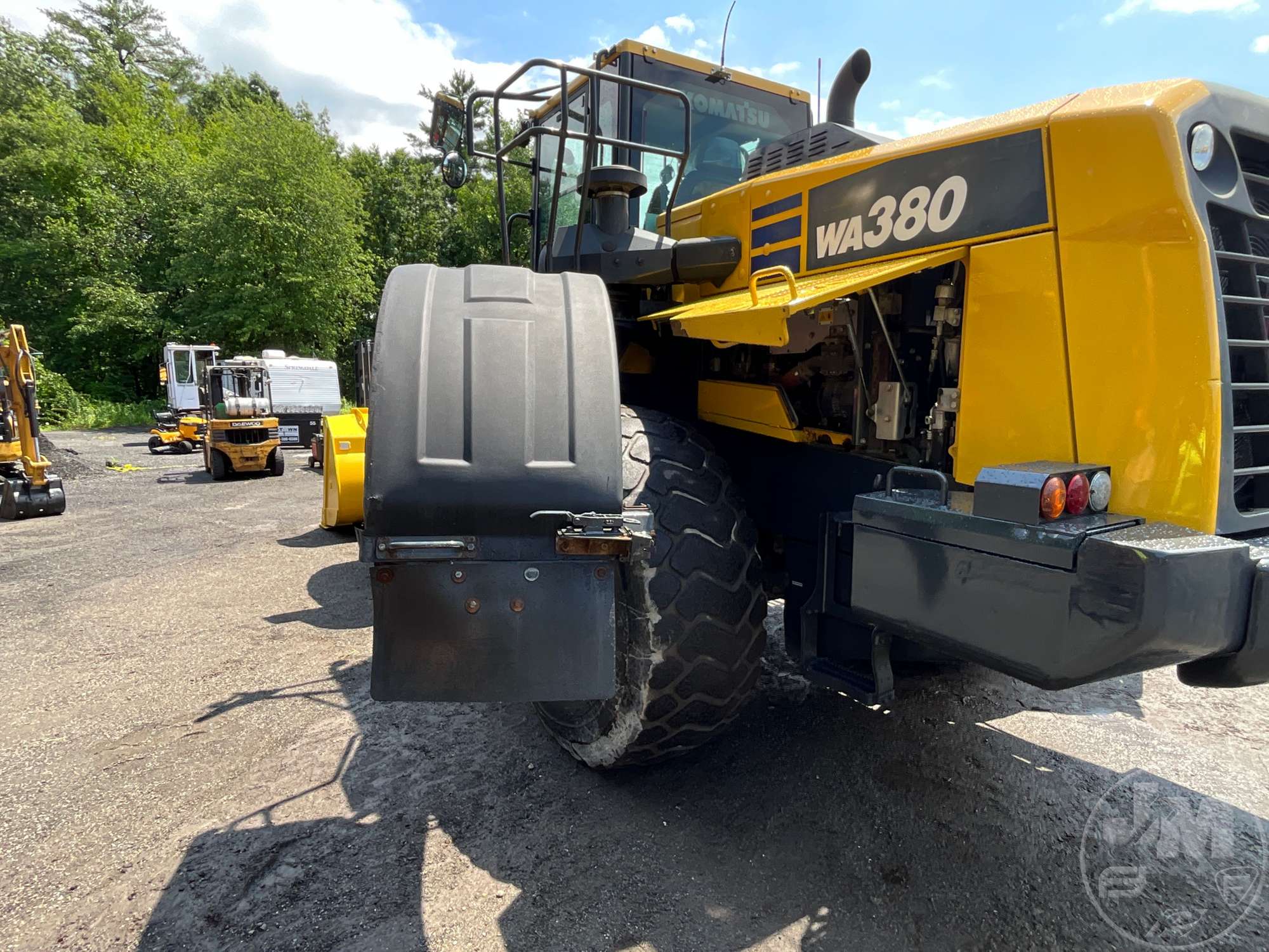 2016 Komatsu WA380-8