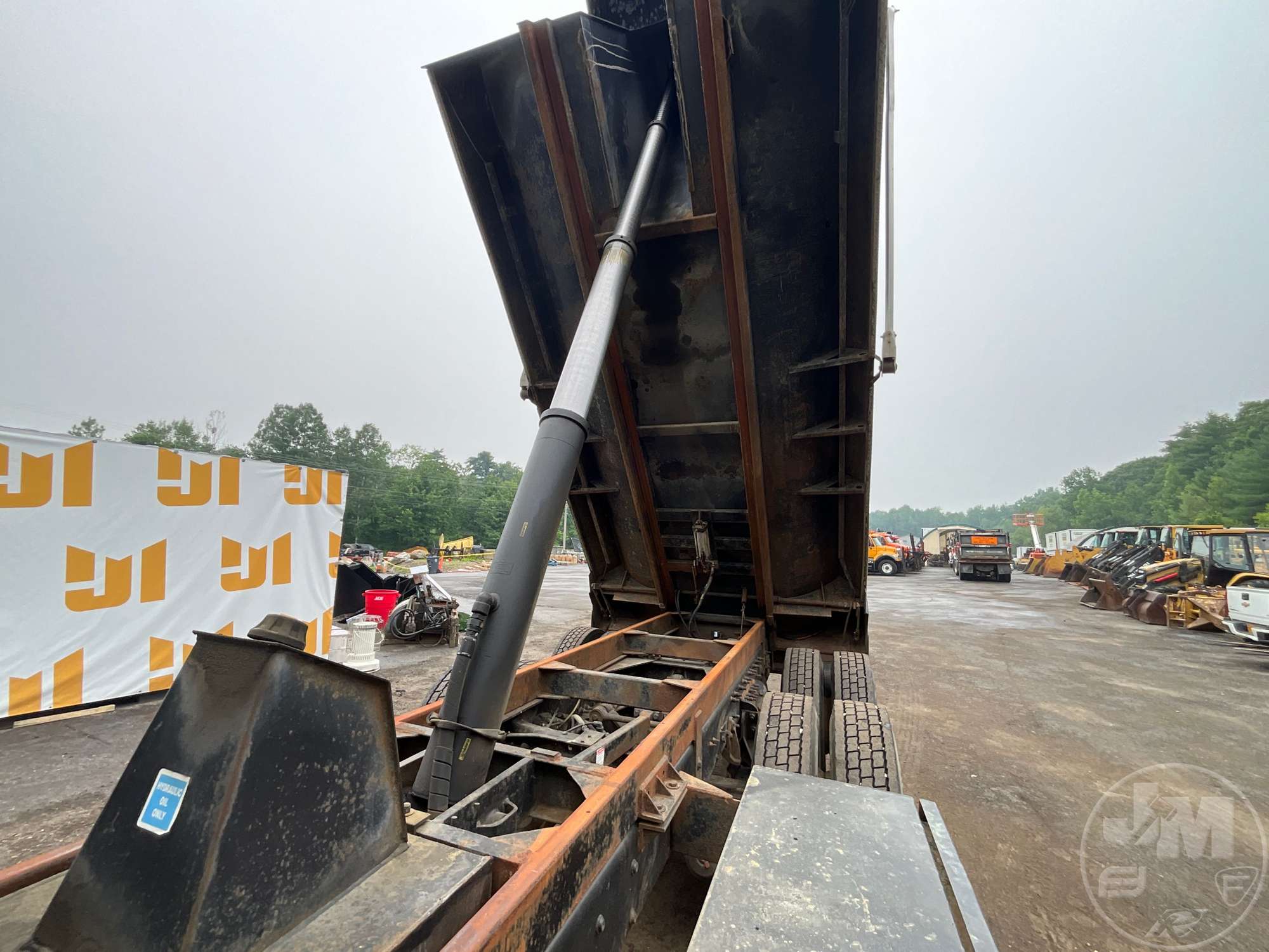 2008 International 7600 WORKSTAR
