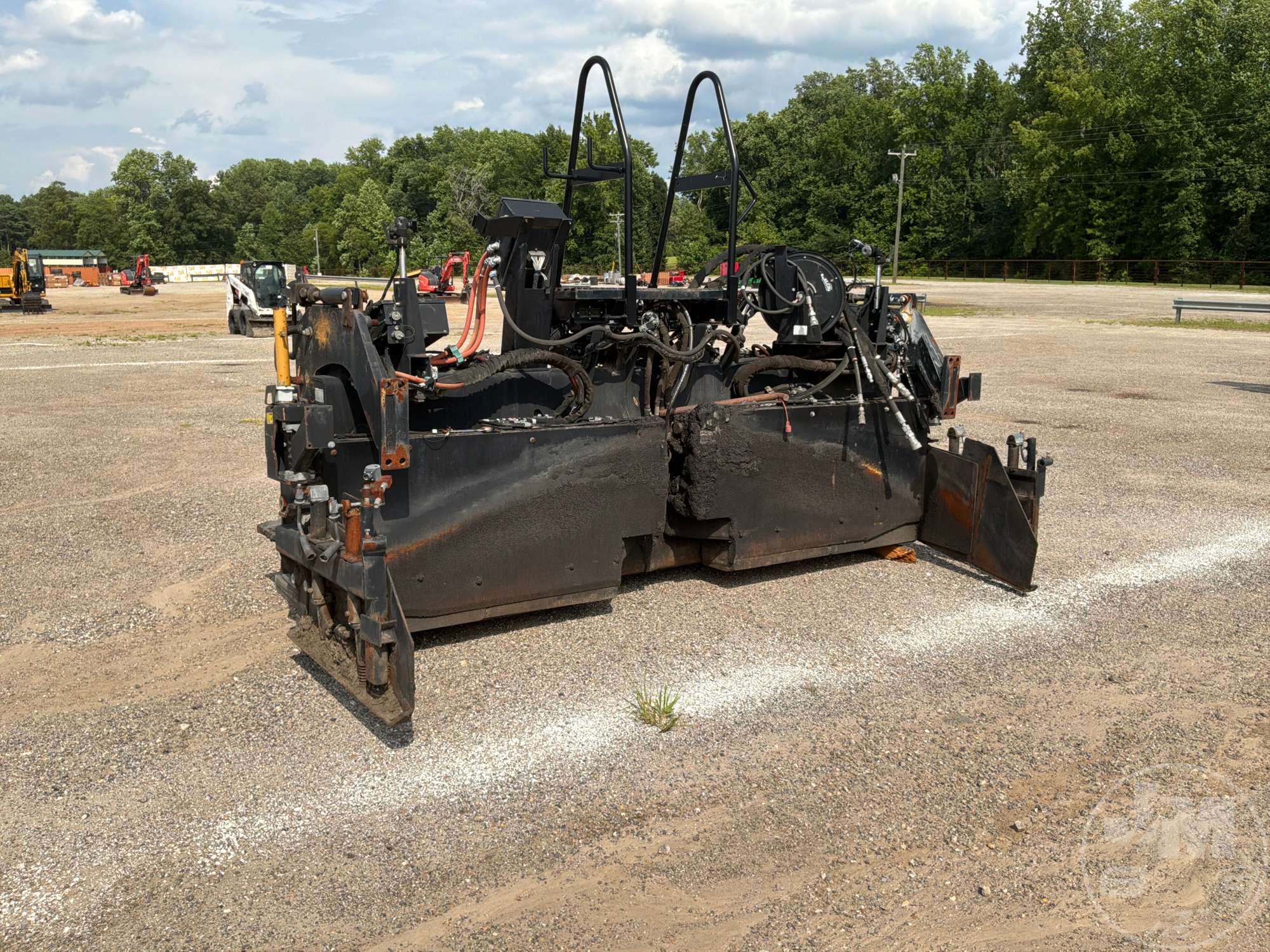 0 Caterpillar AS2302 VERS-A-MAT