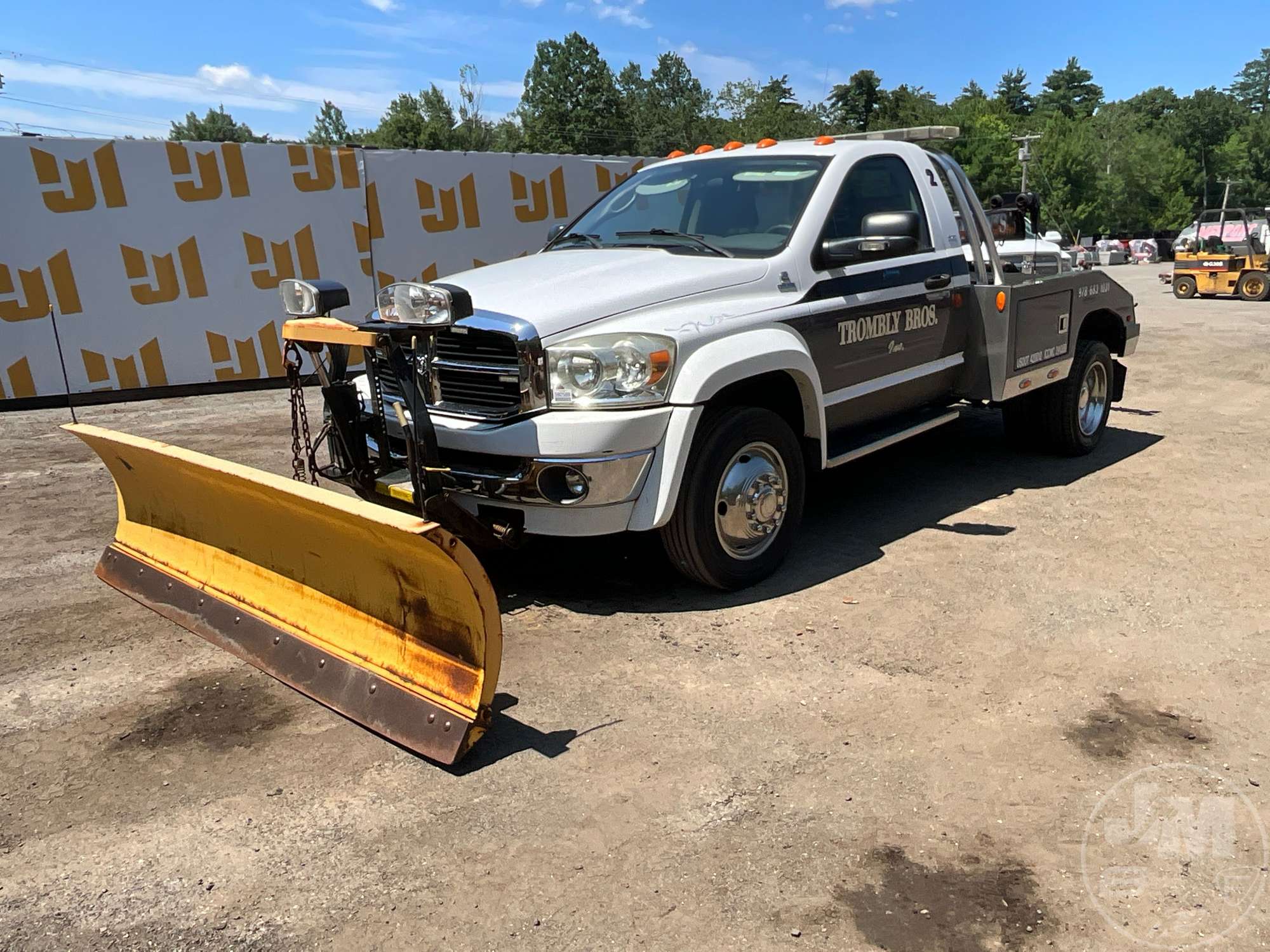 2009 Dodge RAM CHASSIS CAB